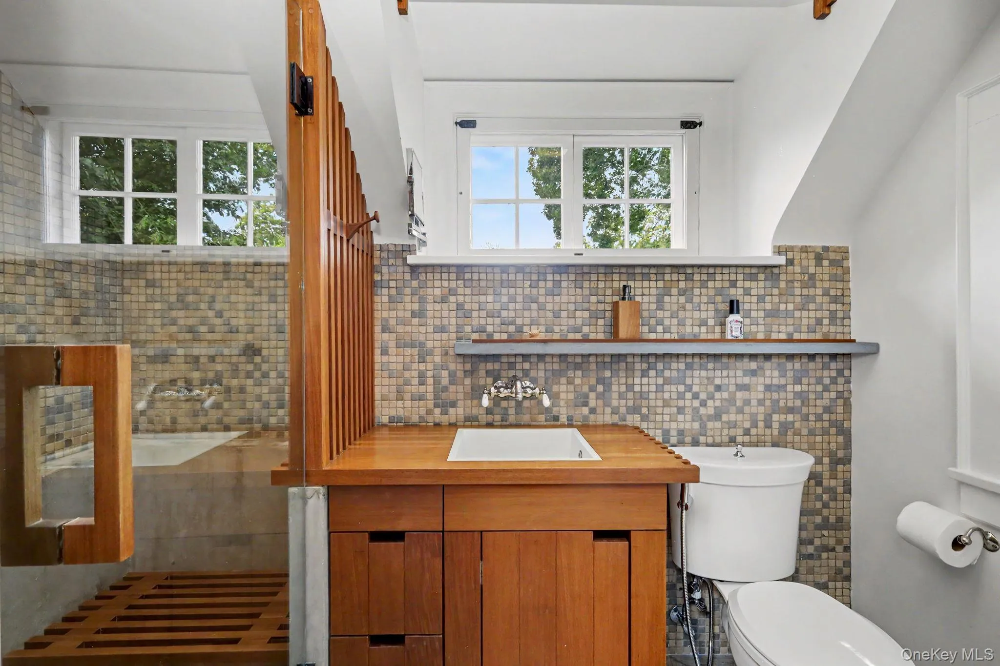 106 Glenwood Avenue, New Rochelle, NY, 5 Bedrooms Bedrooms, 9 Rooms Rooms,3 BathroomsBathrooms,Residential,For Rent,Glenwood,0,1042214 106 Glenwood Avenue, New Rochelle, NY, 5 Bedrooms Bedrooms, 9 Rooms Rooms,3 BathroomsBathrooms,Residential,For Rent,Glenwood,0,1042214