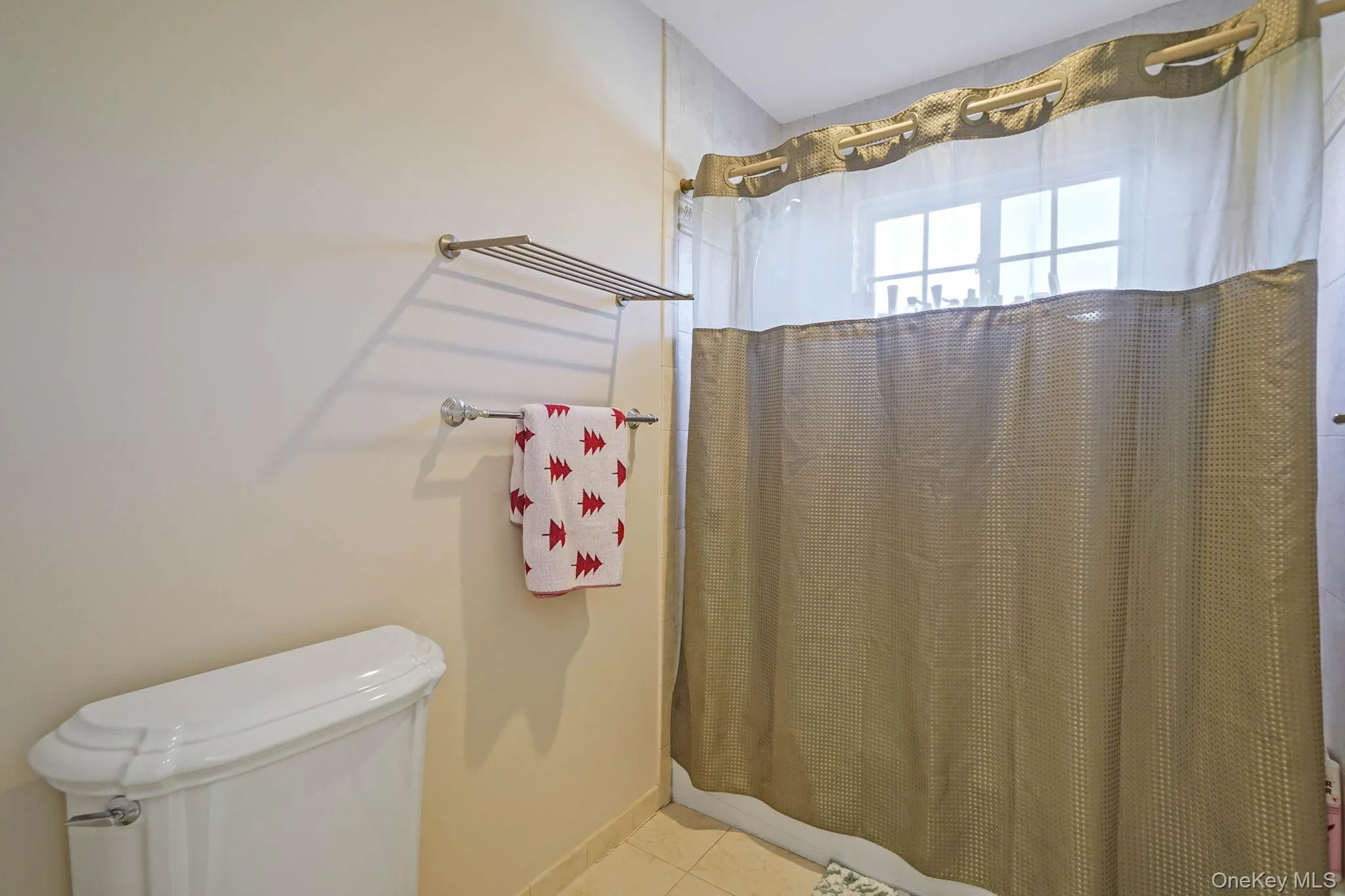 3 Crossfield Court, Brookhaven, NY, 5 Bedrooms Bedrooms, 10 Rooms Rooms,3 BathroomsBathrooms,Residential,For Rent,Crossfield,0,1042218 3 Crossfield Court, Brookhaven, NY, 5 Bedrooms Bedrooms, 10 Rooms Rooms,3 BathroomsBathrooms,Residential,For Rent,Crossfield,0,1042218