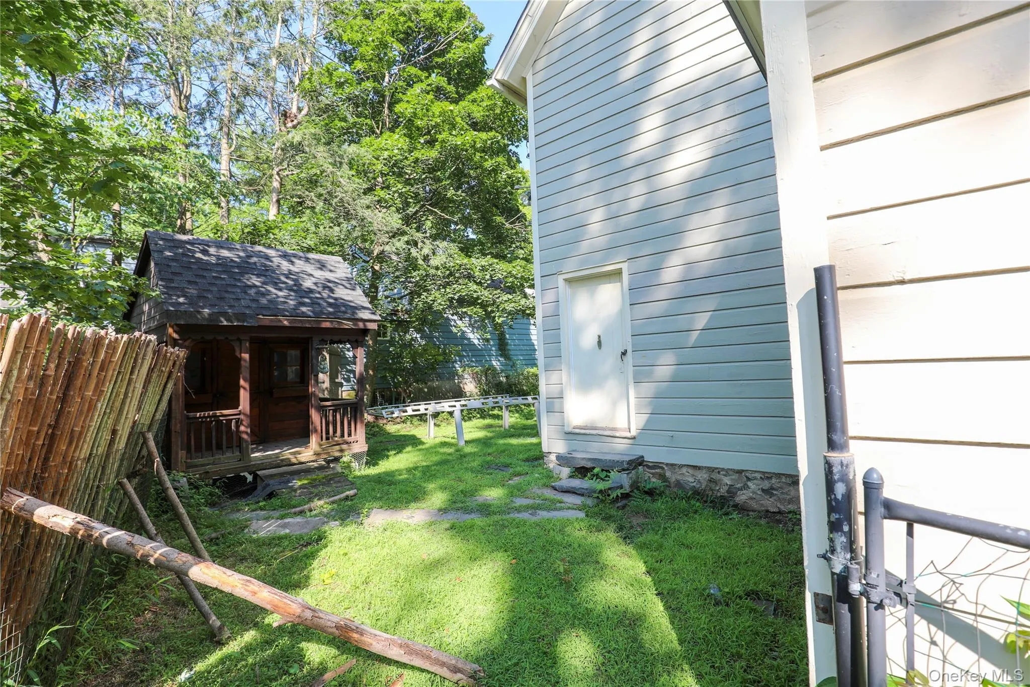 12-16 Lounsbury Place, Kingston, NY, ,Commercial Lease,For Rent,Lounsbury,0,1042219 12-16 Lounsbury Place, Kingston, NY, ,Commercial Lease,For Rent,Lounsbury,0,1042219