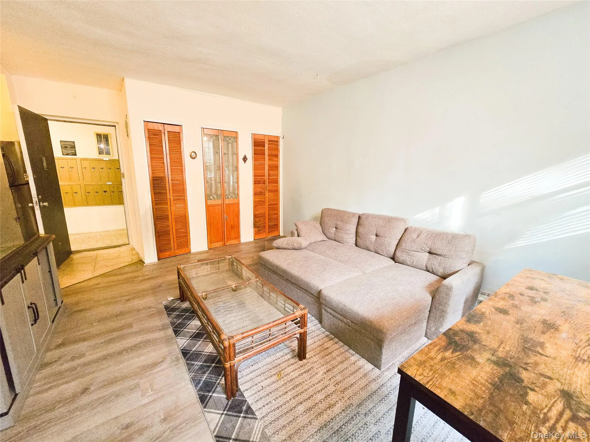 47-27 Little Neck Parkway, New York, NY, 2 Rooms Rooms,1 BathroomBathrooms,Residential Lease,For Rent,Little Neck,0,1042225 47-27 Little Neck Parkway, New York, NY, 2 Rooms Rooms,1 BathroomBathrooms,Residential Lease,For Rent,Little Neck,0,1042225