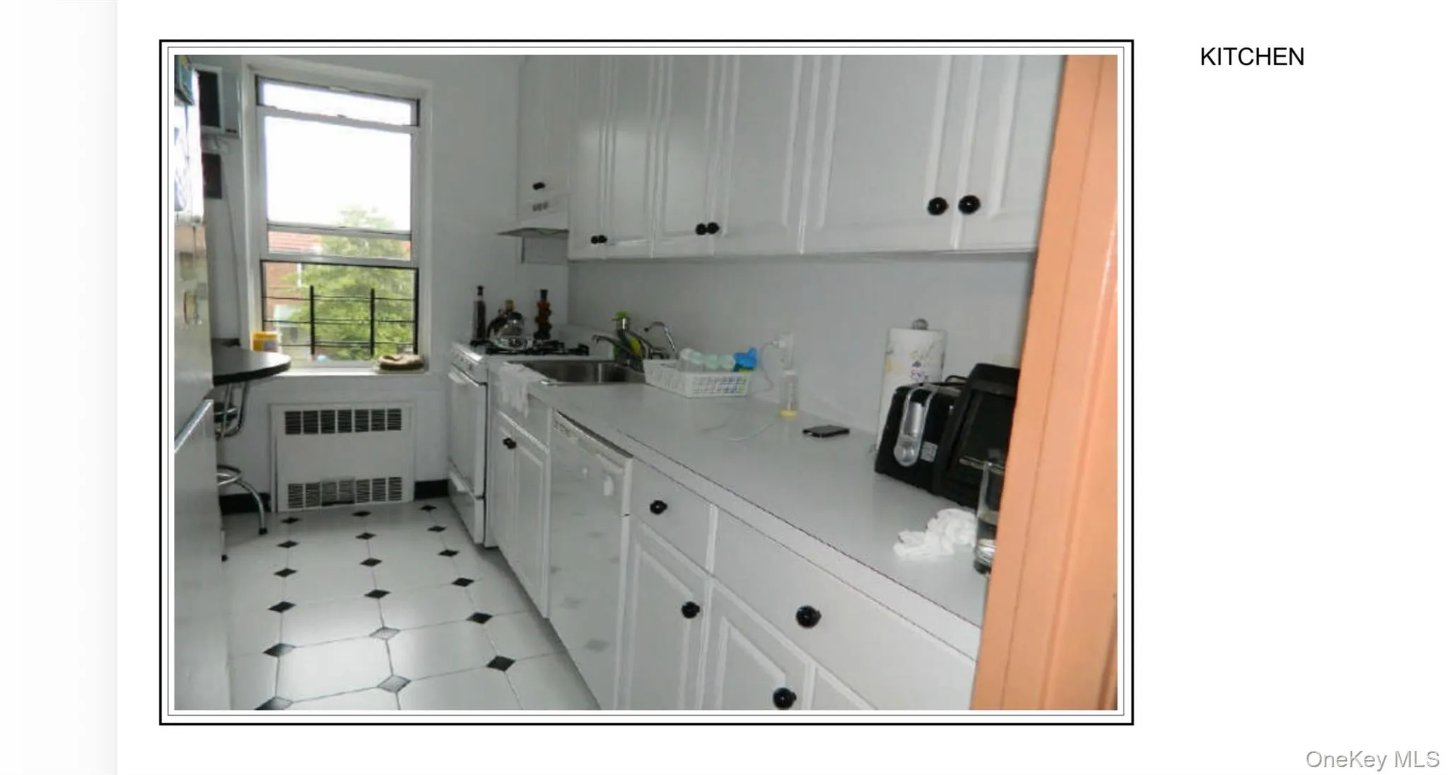 105-24 63 Drive, New York, NY, 2 Bedroom Bedrooms, 5 Room Rooms,1 BathroomBathrooms,Residential Lease,For Rent,63,0,1042227 105-24 63 Drive, New York, NY, 2 Bedroom Bedrooms, 5 Room Rooms,1 BathroomBathrooms,Residential Lease,For Rent,63,0,1042227