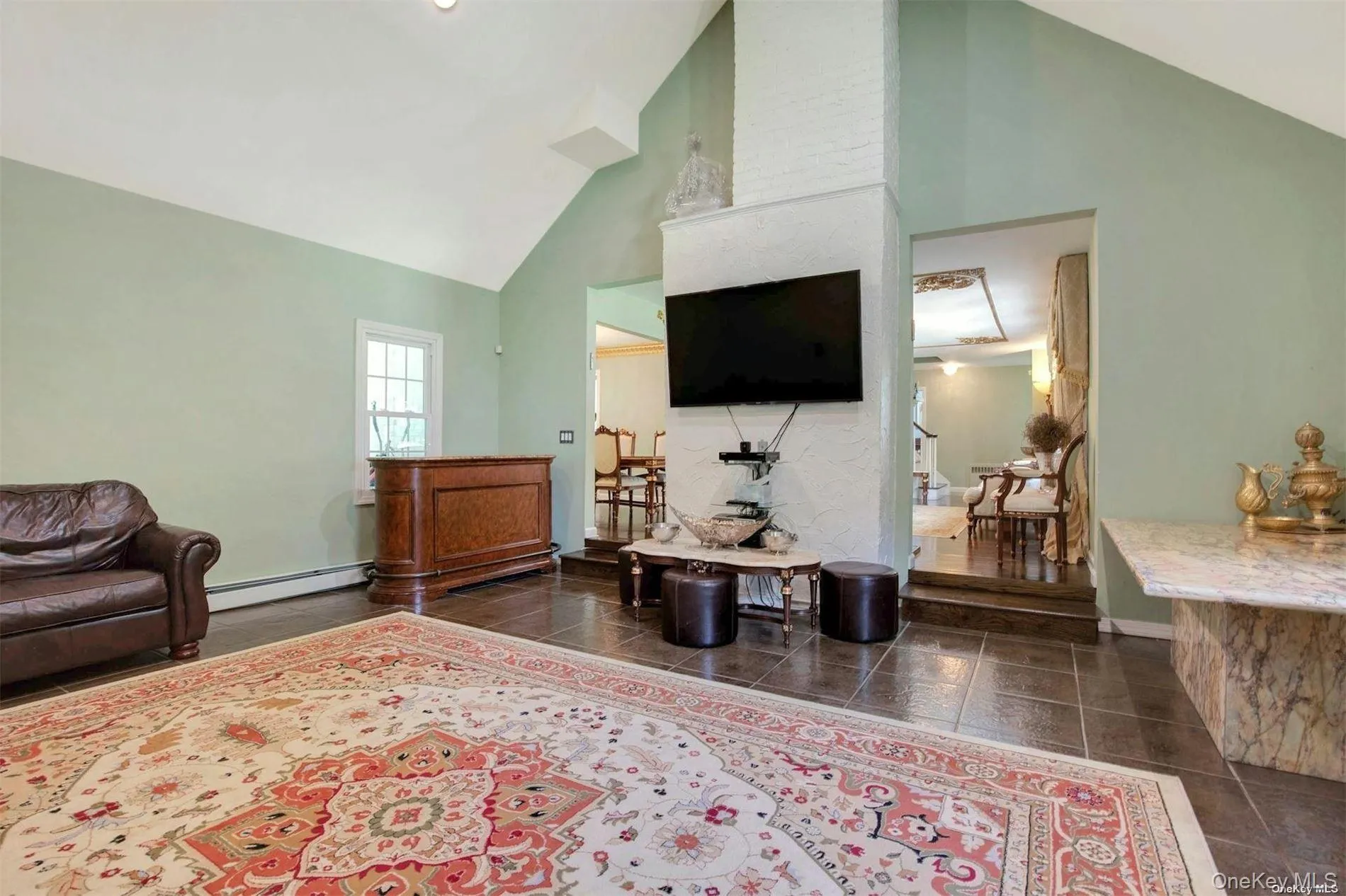18 Addison Lane, North Hempstead, NY, 4 Bedrooms Bedrooms, 10 Rooms Rooms,2 BathroomsBathrooms,Residential Lease,For Rent,Addison,0,1042230 18 Addison Lane, North Hempstead, NY, 4 Bedrooms Bedrooms, 10 Rooms Rooms,2 BathroomsBathrooms,Residential Lease,For Rent,Addison,0,1042230