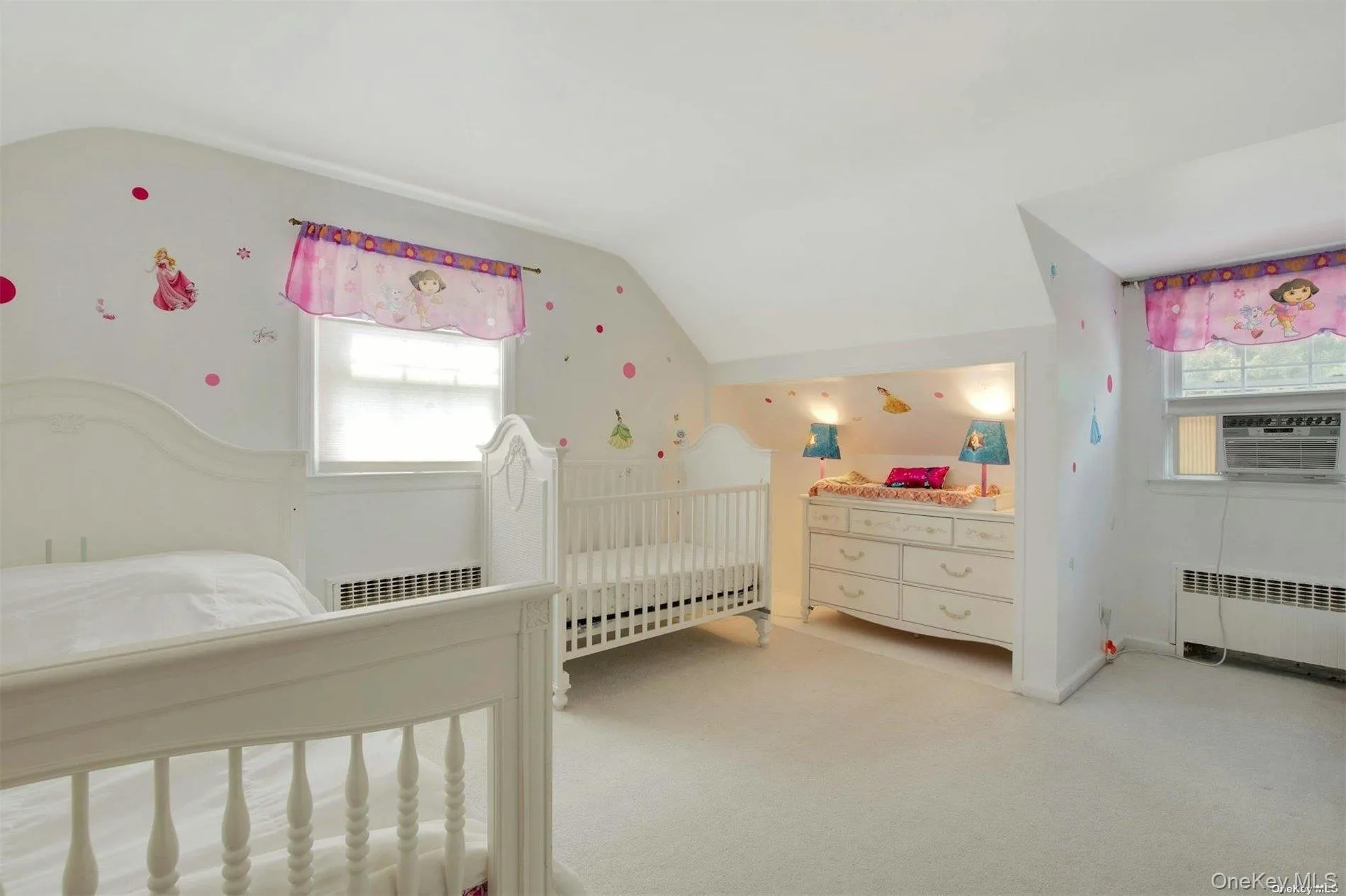 18 Addison Lane, North Hempstead, NY, 4 Bedrooms Bedrooms, 10 Rooms Rooms,2 BathroomsBathrooms,Residential Lease,For Rent,Addison,0,1042230 18 Addison Lane, North Hempstead, NY, 4 Bedrooms Bedrooms, 10 Rooms Rooms,2 BathroomsBathrooms,Residential Lease,For Rent,Addison,0,1042230