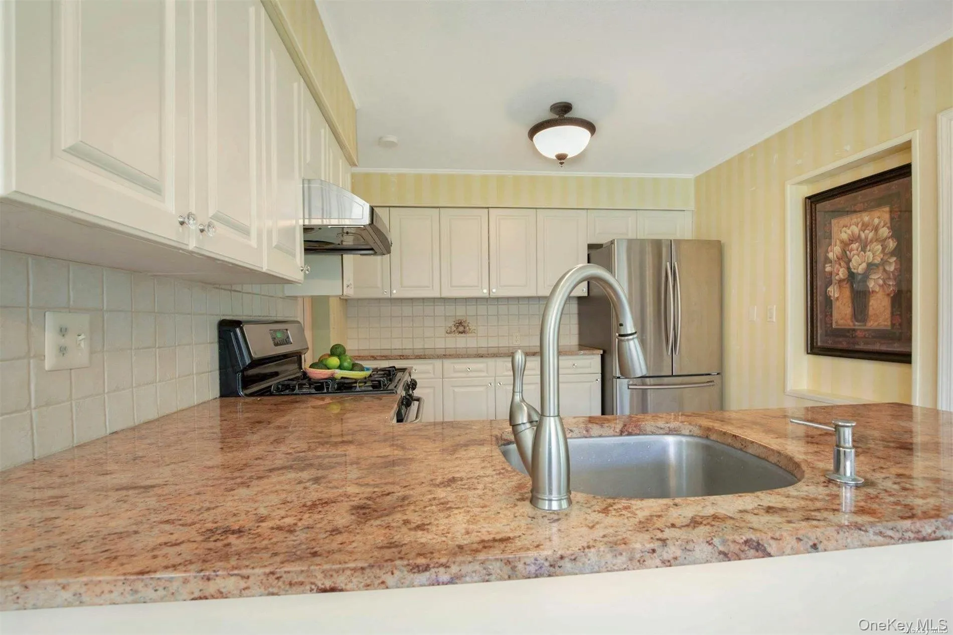 18 Addison Lane, North Hempstead, NY, 4 Bedrooms Bedrooms, 10 Rooms Rooms,2 BathroomsBathrooms,Residential Lease,For Rent,Addison,0,1042230 18 Addison Lane, North Hempstead, NY, 4 Bedrooms Bedrooms, 10 Rooms Rooms,2 BathroomsBathrooms,Residential Lease,For Rent,Addison,0,1042230