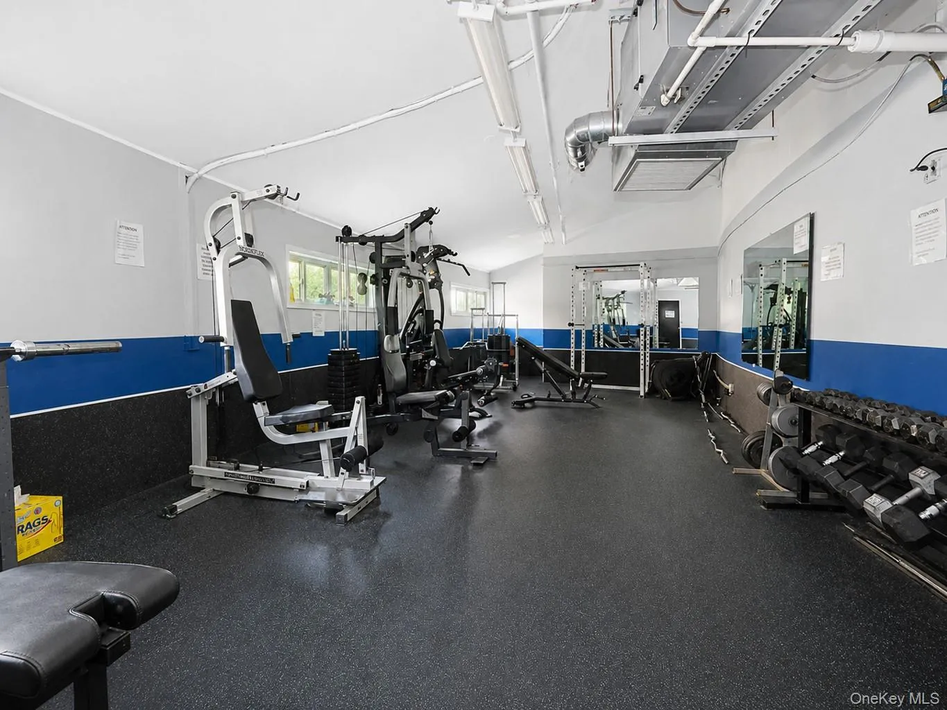 119 Country Club Lane, Haverstraw, NY, 1 Bedroom Bedrooms, 4 Rooms Rooms,1 BathroomBathrooms,Residential,For Rent,Country Club,0,1042231 119 Country Club Lane, Haverstraw, NY, 1 Bedroom Bedrooms, 4 Rooms Rooms,1 BathroomBathrooms,Residential,For Rent,Country Club,0,1042231