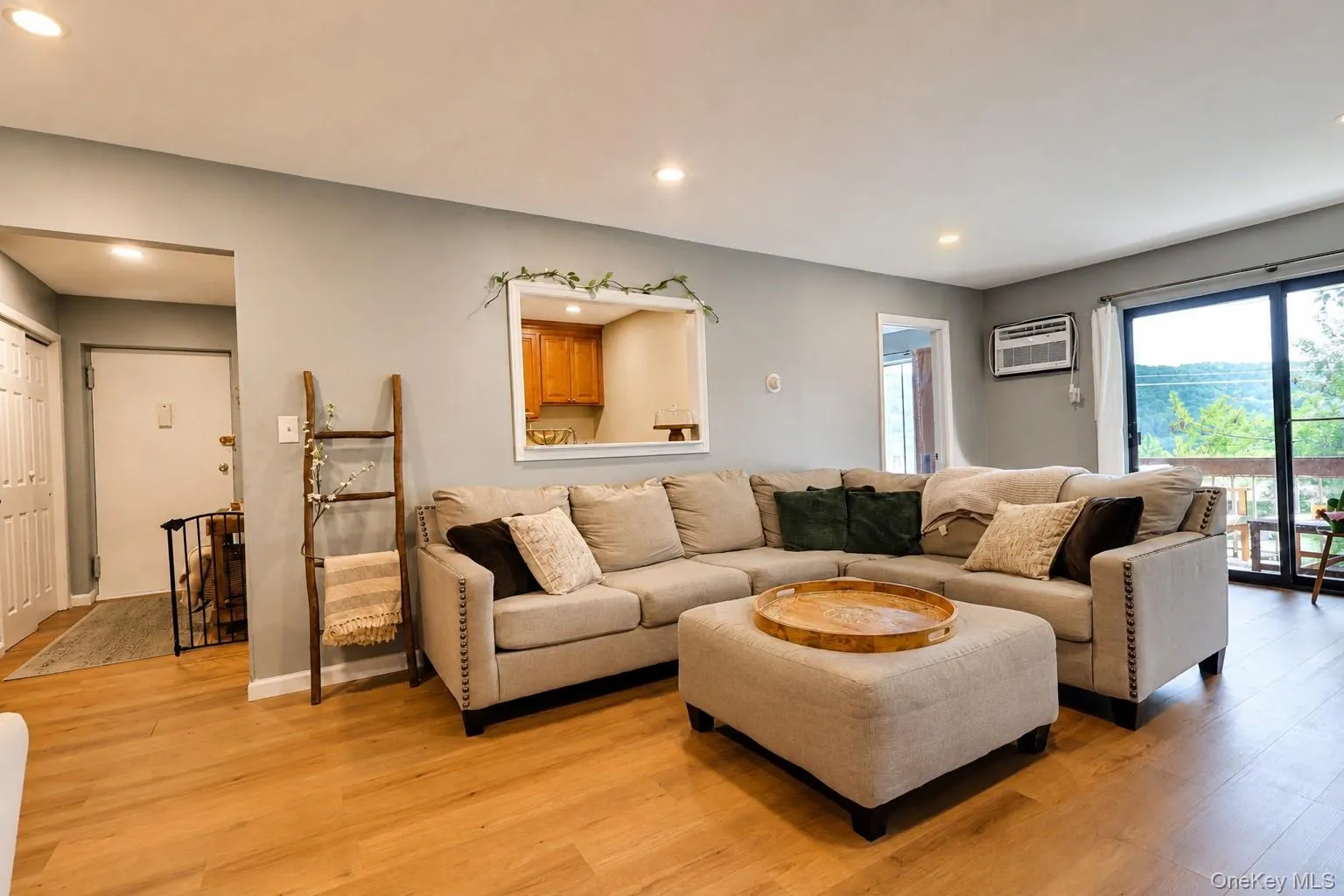 119 Country Club Lane, Haverstraw, NY, 1 Bedroom Bedrooms, 4 Rooms Rooms,1 BathroomBathrooms,Residential,For Rent,Country Club,0,1042231 119 Country Club Lane, Haverstraw, NY, 1 Bedroom Bedrooms, 4 Rooms Rooms,1 BathroomBathrooms,Residential,For Rent,Country Club,0,1042231