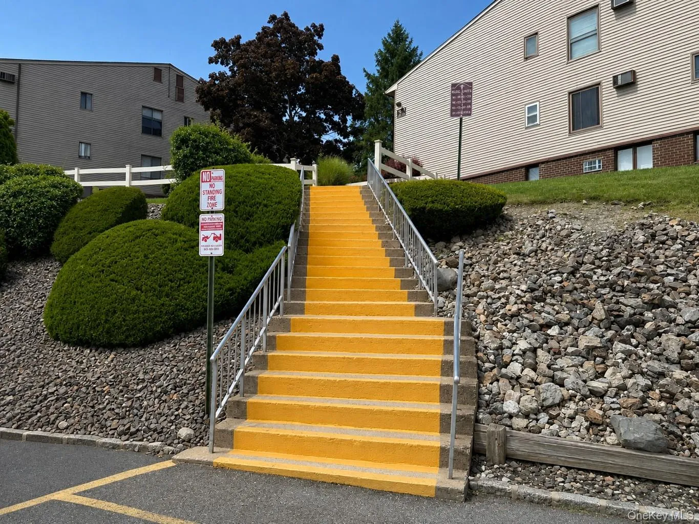 119 Country Club Lane, Haverstraw, NY, 1 Bedroom Bedrooms, 4 Rooms Rooms,1 BathroomBathrooms,Residential,For Rent,Country Club,0,1042231 119 Country Club Lane, Haverstraw, NY, 1 Bedroom Bedrooms, 4 Rooms Rooms,1 BathroomBathrooms,Residential,For Rent,Country Club,0,1042231