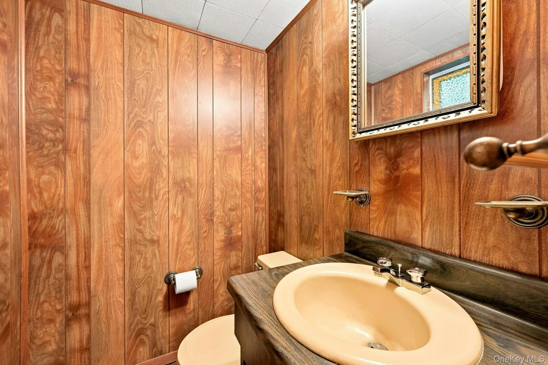 86 39th Street, Islip, NY, 4 Bedrooms Bedrooms, 8 Rooms Rooms,1 BathroomBathrooms,Residential,For Rent,39th,0,1042235 86 39th Street, Islip, NY, 4 Bedrooms Bedrooms, 8 Rooms Rooms,1 BathroomBathrooms,Residential,For Rent,39th,0,1042235