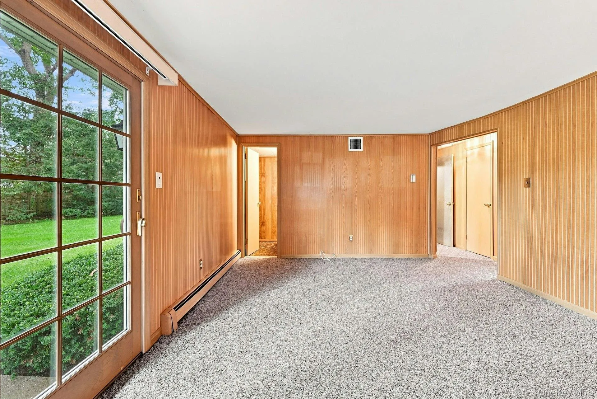 86 39th Street, Islip, NY, 4 Bedrooms Bedrooms, 8 Rooms Rooms,1 BathroomBathrooms,Residential,For Rent,39th,0,1042235 86 39th Street, Islip, NY, 4 Bedrooms Bedrooms, 8 Rooms Rooms,1 BathroomBathrooms,Residential,For Rent,39th,0,1042235