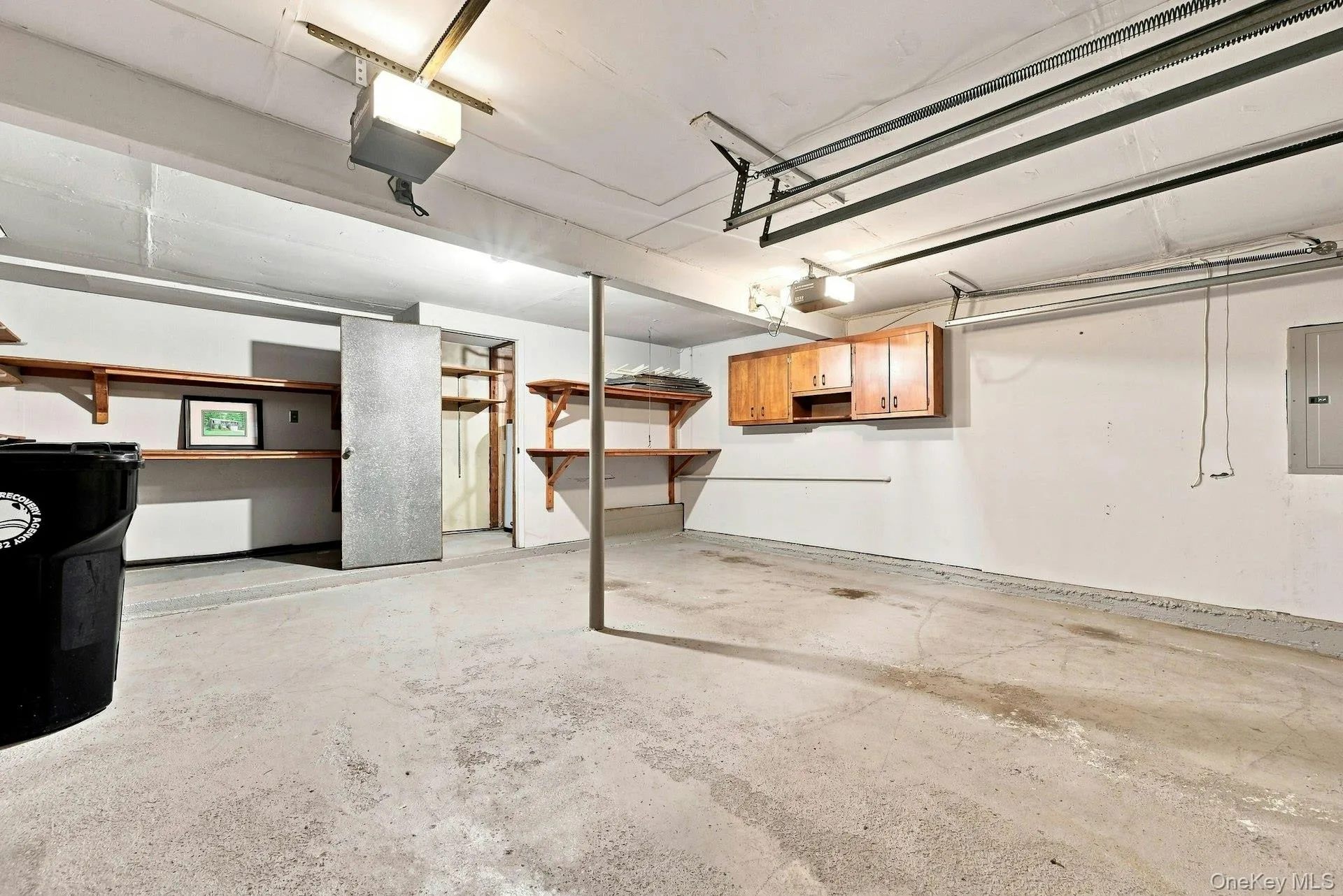 86 39th Street, Islip, NY, 4 Bedrooms Bedrooms, 8 Rooms Rooms,1 BathroomBathrooms,Residential,For Rent,39th,0,1042235 86 39th Street, Islip, NY, 4 Bedrooms Bedrooms, 8 Rooms Rooms,1 BathroomBathrooms,Residential,For Rent,39th,0,1042235