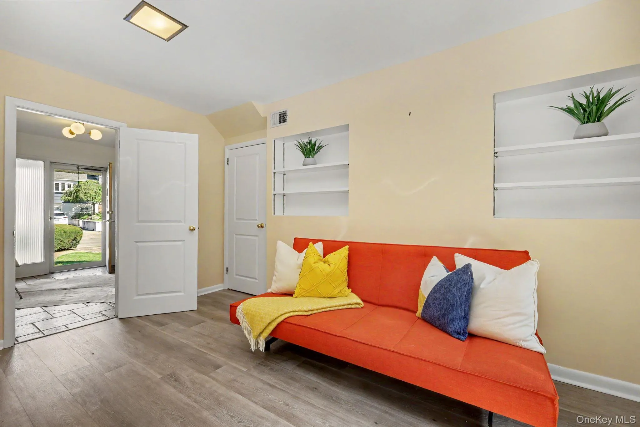 132 Laurel Avenue, Mamaroneck, NY, 3 Bedrooms Bedrooms, 7 Rooms Rooms,2 BathroomsBathrooms,Residential,For Rent,Laurel,0,1042237 132 Laurel Avenue, Mamaroneck, NY, 3 Bedrooms Bedrooms, 7 Rooms Rooms,2 BathroomsBathrooms,Residential,For Rent,Laurel,0,1042237