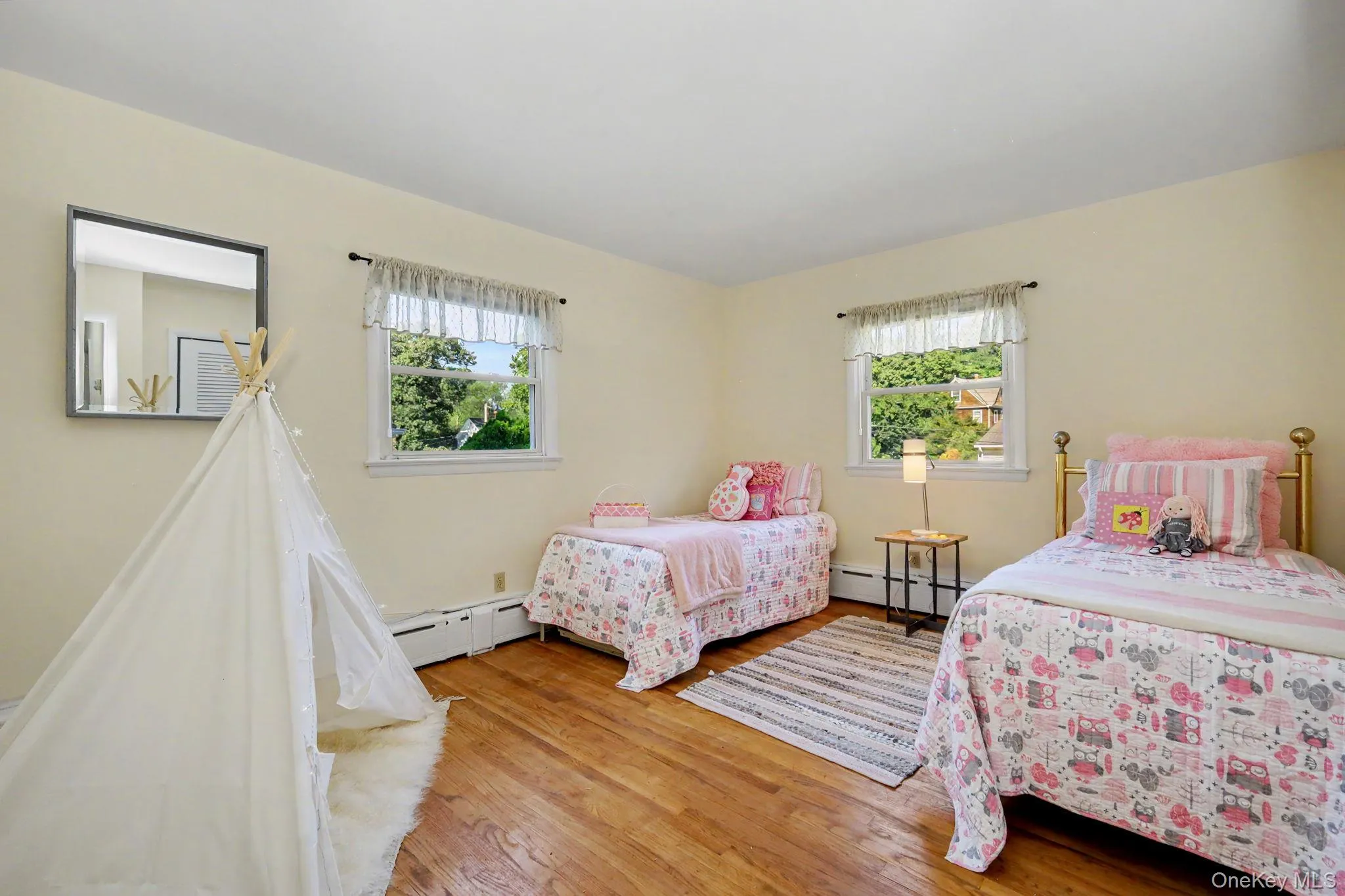 132 Laurel Avenue, Mamaroneck, NY, 3 Bedrooms Bedrooms, 7 Rooms Rooms,2 BathroomsBathrooms,Residential,For Rent,Laurel,0,1042237 132 Laurel Avenue, Mamaroneck, NY, 3 Bedrooms Bedrooms, 7 Rooms Rooms,2 BathroomsBathrooms,Residential,For Rent,Laurel,0,1042237