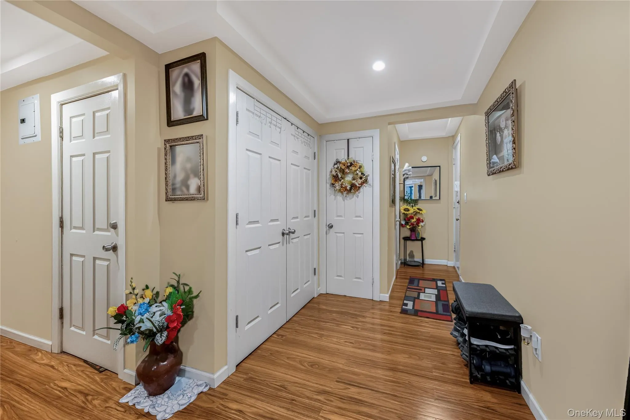 Spacious entry way with plenty of closets space. Spacious entry way with plenty of closets space.