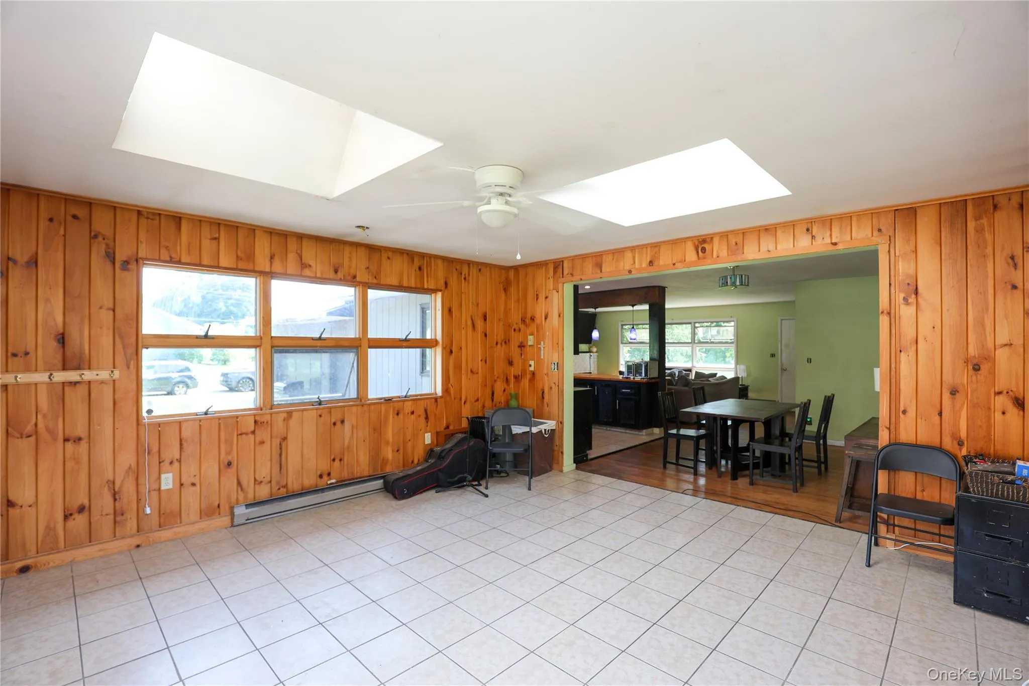 203 Maple Lane, Hurley, NY, 3 Bedrooms Bedrooms, 6 Rooms Rooms,1 BathroomBathrooms,Residential,For Rent,Maple,0,1042242 203 Maple Lane, Hurley, NY, 3 Bedrooms Bedrooms, 6 Rooms Rooms,1 BathroomBathrooms,Residential,For Rent,Maple,0,1042242
