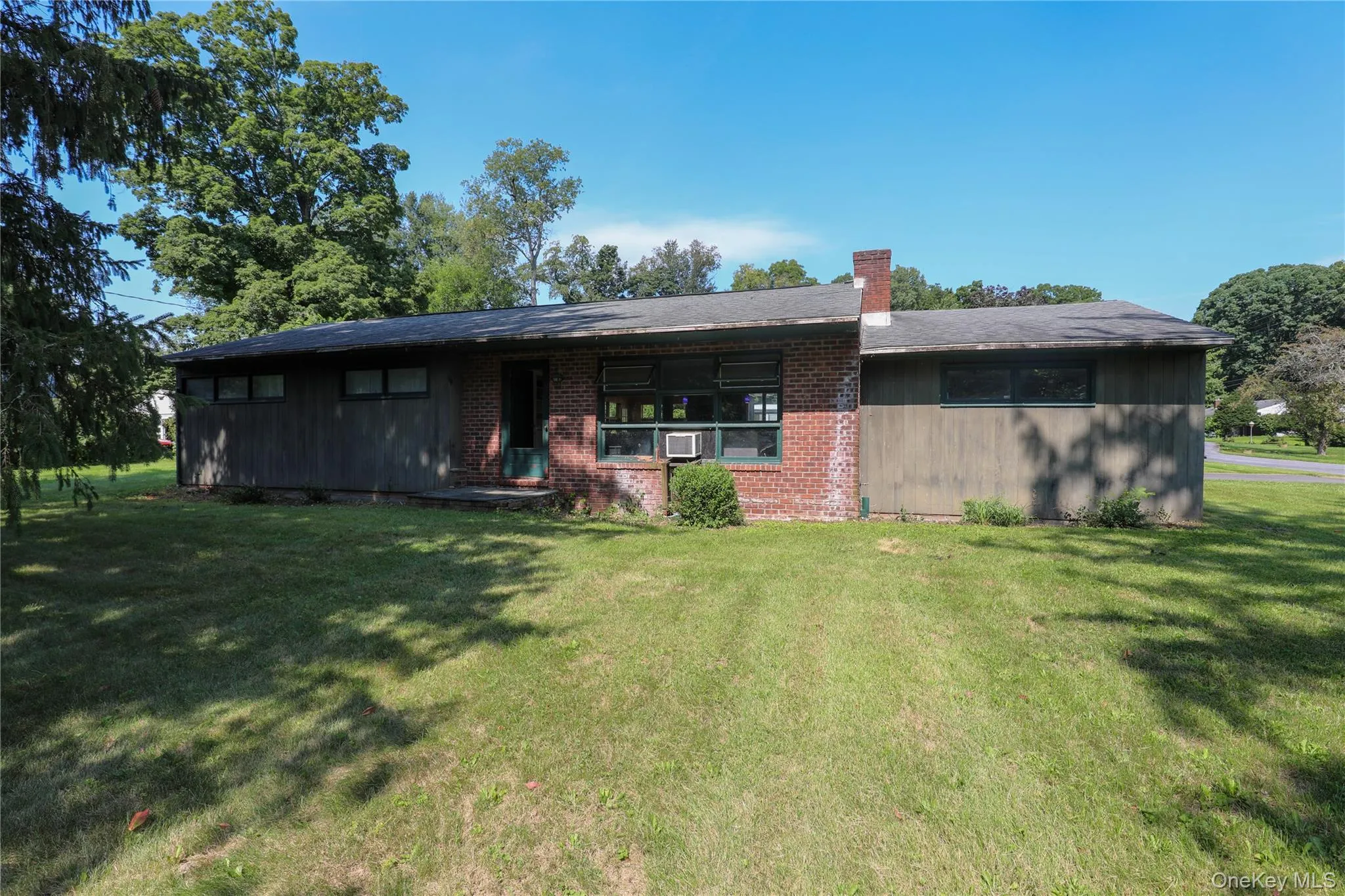 203 Maple Lane, Hurley, NY, 3 Bedrooms Bedrooms, 6 Rooms Rooms,1 BathroomBathrooms,Residential,For Rent,Maple,0,1042242 203 Maple Lane, Hurley, NY, 3 Bedrooms Bedrooms, 6 Rooms Rooms,1 BathroomBathrooms,Residential,For Rent,Maple,0,1042242