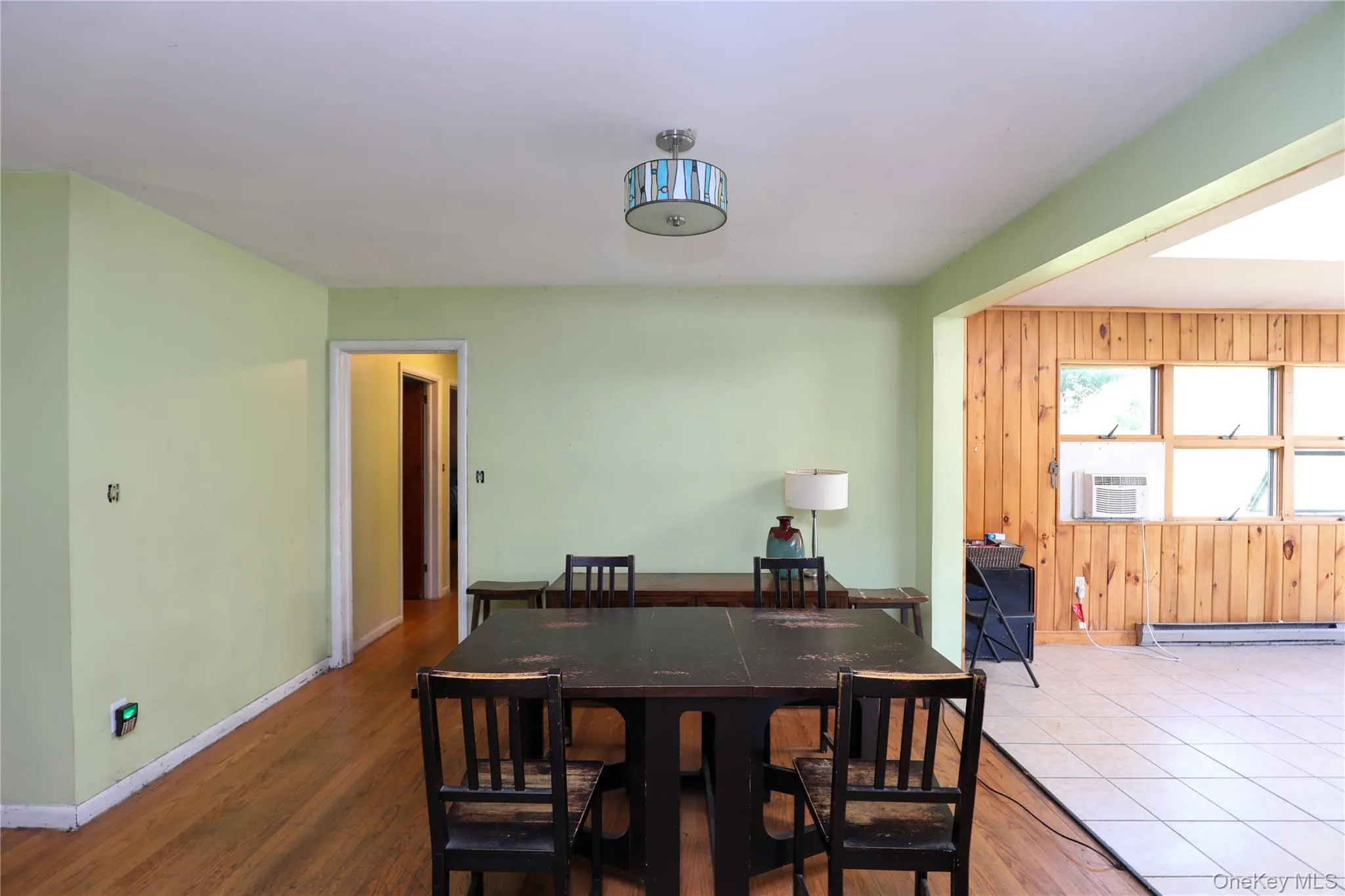 203 Maple Lane, Hurley, NY, 3 Bedrooms Bedrooms, 6 Rooms Rooms,1 BathroomBathrooms,Residential,For Rent,Maple,0,1042242 203 Maple Lane, Hurley, NY, 3 Bedrooms Bedrooms, 6 Rooms Rooms,1 BathroomBathrooms,Residential,For Rent,Maple,0,1042242