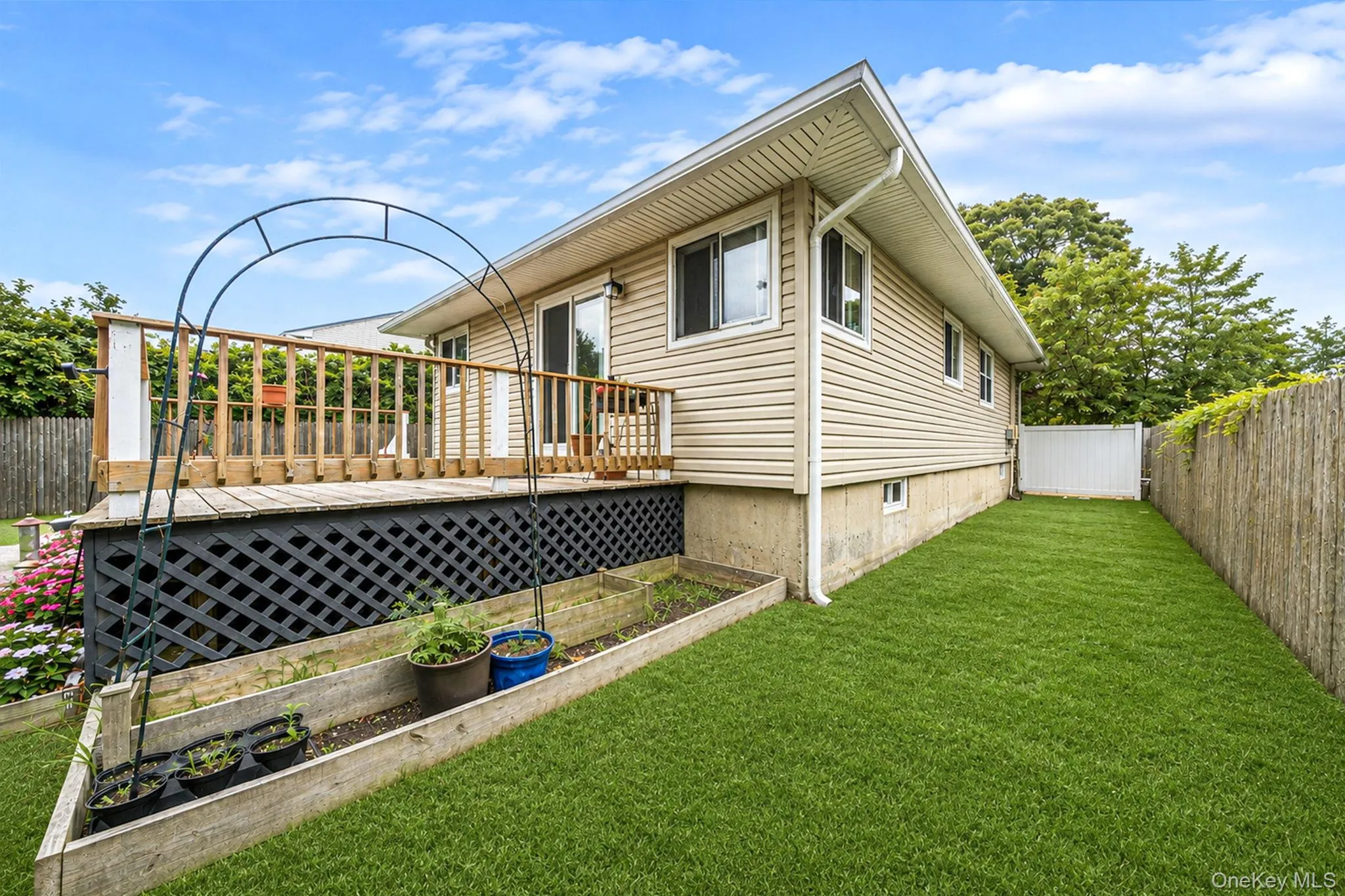 24 trafalgar Drive, Brookhaven, NY, 3 Bedrooms Bedrooms, 6 Rooms Rooms,1 BathroomBathrooms,Residential,For Rent,trafalgar,0,1042243 24 trafalgar Drive, Brookhaven, NY, 3 Bedrooms Bedrooms, 6 Rooms Rooms,1 BathroomBathrooms,Residential,For Rent,trafalgar,0,1042243