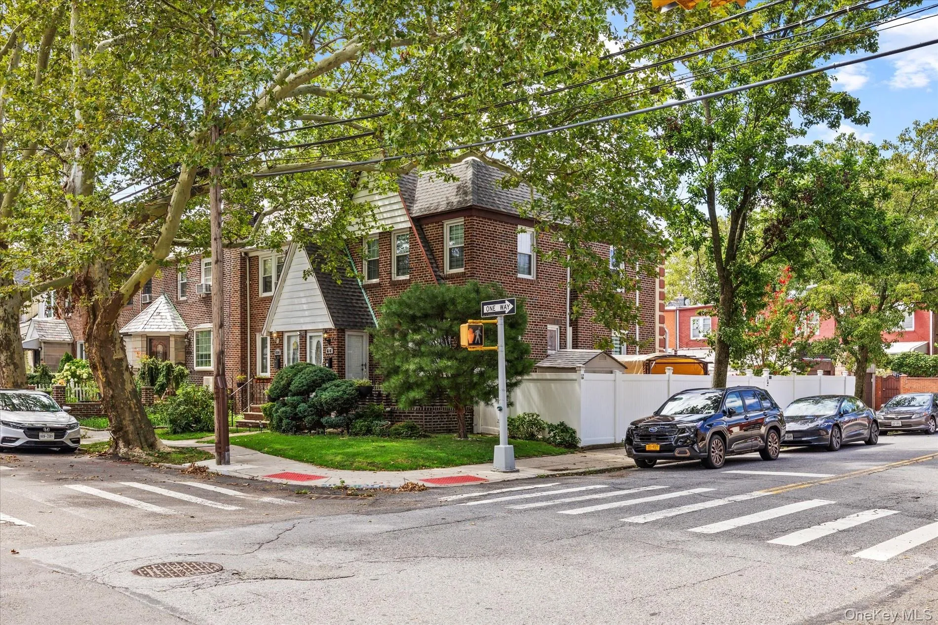 66-02 78th Street, New York, NY, 3 Bedrooms Bedrooms, 7 Rooms Rooms,2 BathroomsBathrooms,Residential,For Rent,78th,0,1042245 66-02 78th Street, New York, NY, 3 Bedrooms Bedrooms, 7 Rooms Rooms,2 BathroomsBathrooms,Residential,For Rent,78th,0,1042245