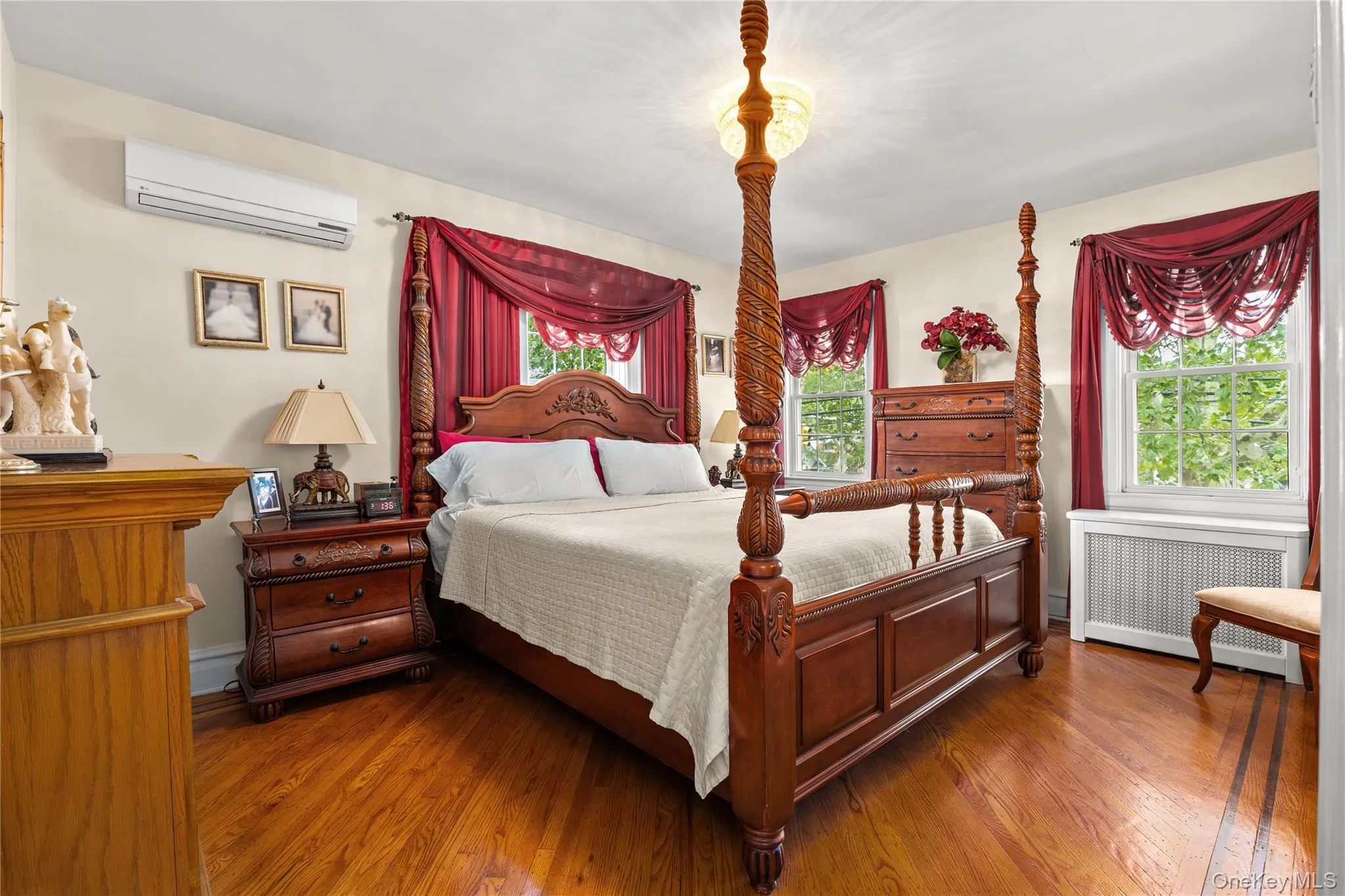66-02 78th Street, New York, NY, 3 Bedrooms Bedrooms, 7 Rooms Rooms,2 BathroomsBathrooms,Residential,For Rent,78th,0,1042245 66-02 78th Street, New York, NY, 3 Bedrooms Bedrooms, 7 Rooms Rooms,2 BathroomsBathrooms,Residential,For Rent,78th,0,1042245