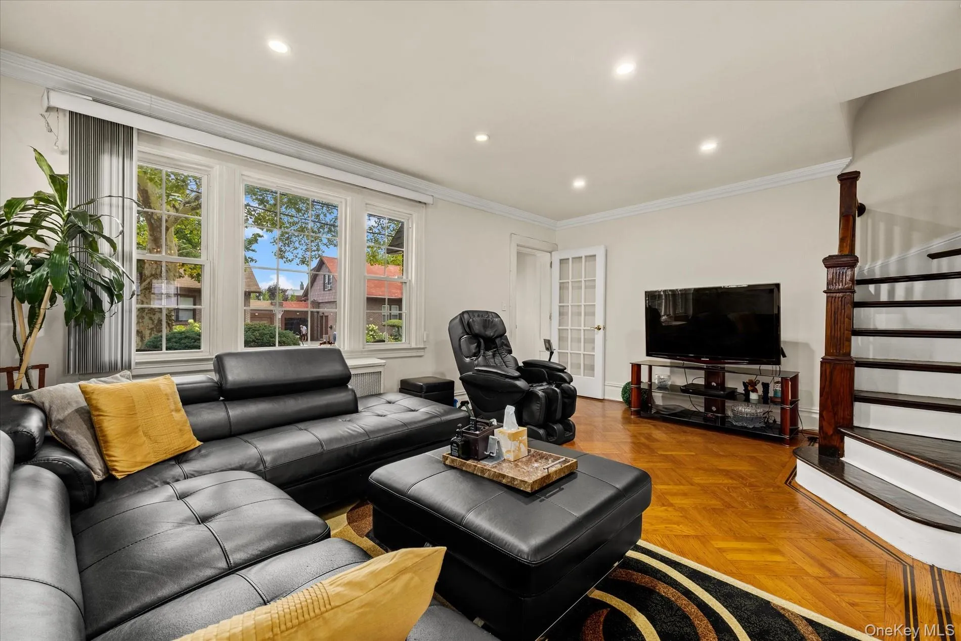 66-02 78th Street, New York, NY, 3 Bedrooms Bedrooms, 7 Rooms Rooms,2 BathroomsBathrooms,Residential,For Rent,78th,0,1042245 66-02 78th Street, New York, NY, 3 Bedrooms Bedrooms, 7 Rooms Rooms,2 BathroomsBathrooms,Residential,For Rent,78th,0,1042245