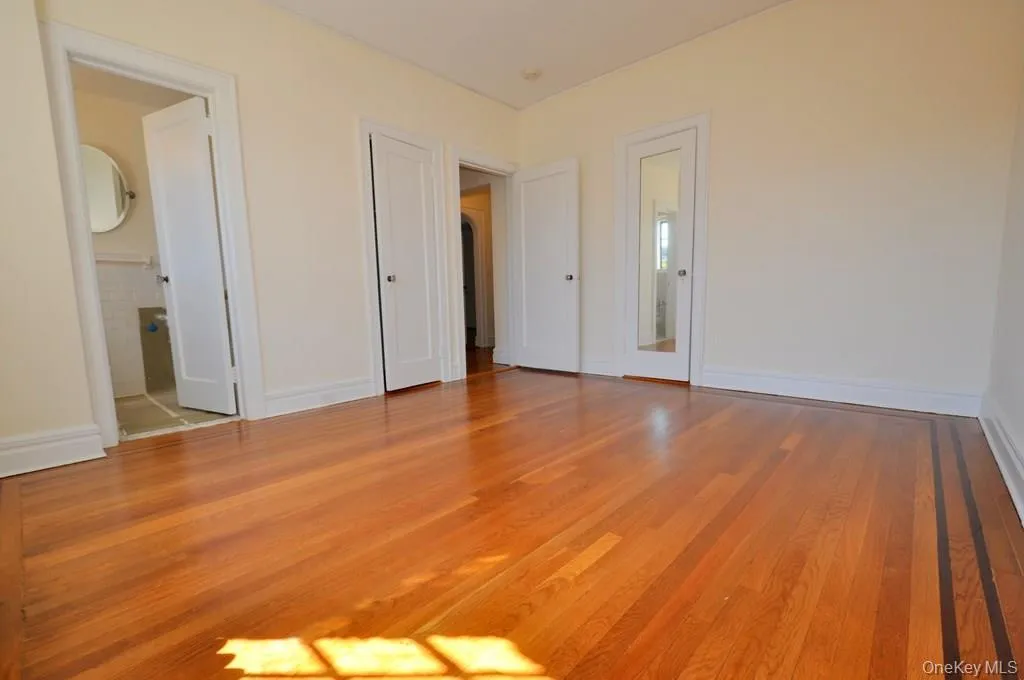 155 Garth Road, Eastchester, NY, 3 Bedrooms Bedrooms, 7 Rooms Rooms,2 BathroomsBathrooms,Residential Lease,For Rent,Garth,0,1042246 155 Garth Road, Eastchester, NY, 3 Bedrooms Bedrooms, 7 Rooms Rooms,2 BathroomsBathrooms,Residential Lease,For Rent,Garth,0,1042246