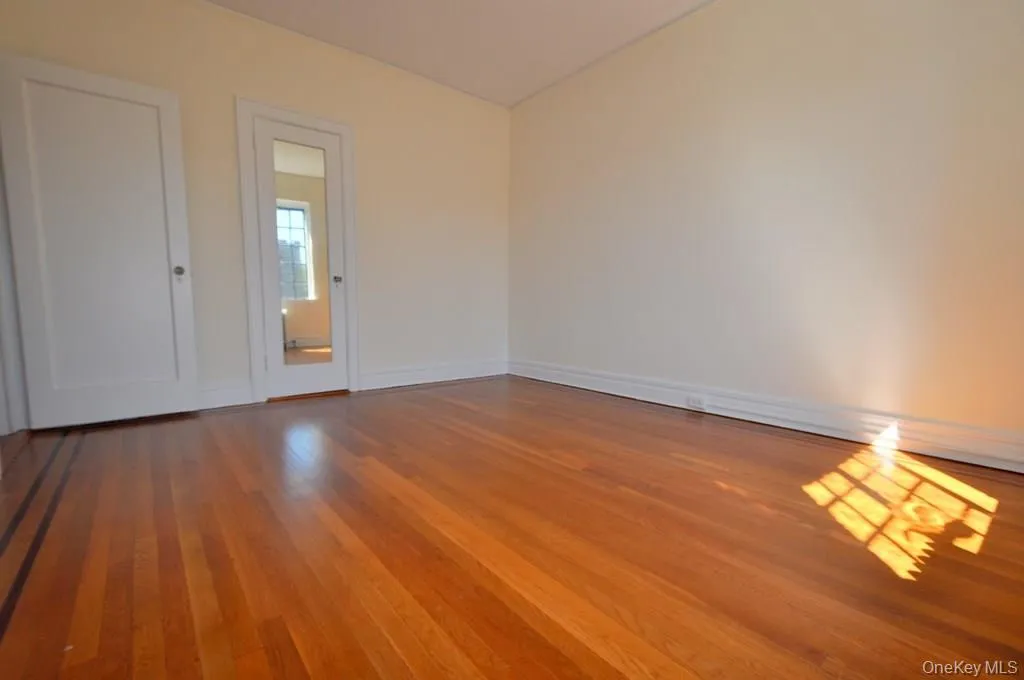 155 Garth Road, Eastchester, NY, 3 Bedrooms Bedrooms, 7 Rooms Rooms,2 BathroomsBathrooms,Residential Lease,For Rent,Garth,0,1042246 155 Garth Road, Eastchester, NY, 3 Bedrooms Bedrooms, 7 Rooms Rooms,2 BathroomsBathrooms,Residential Lease,For Rent,Garth,0,1042246