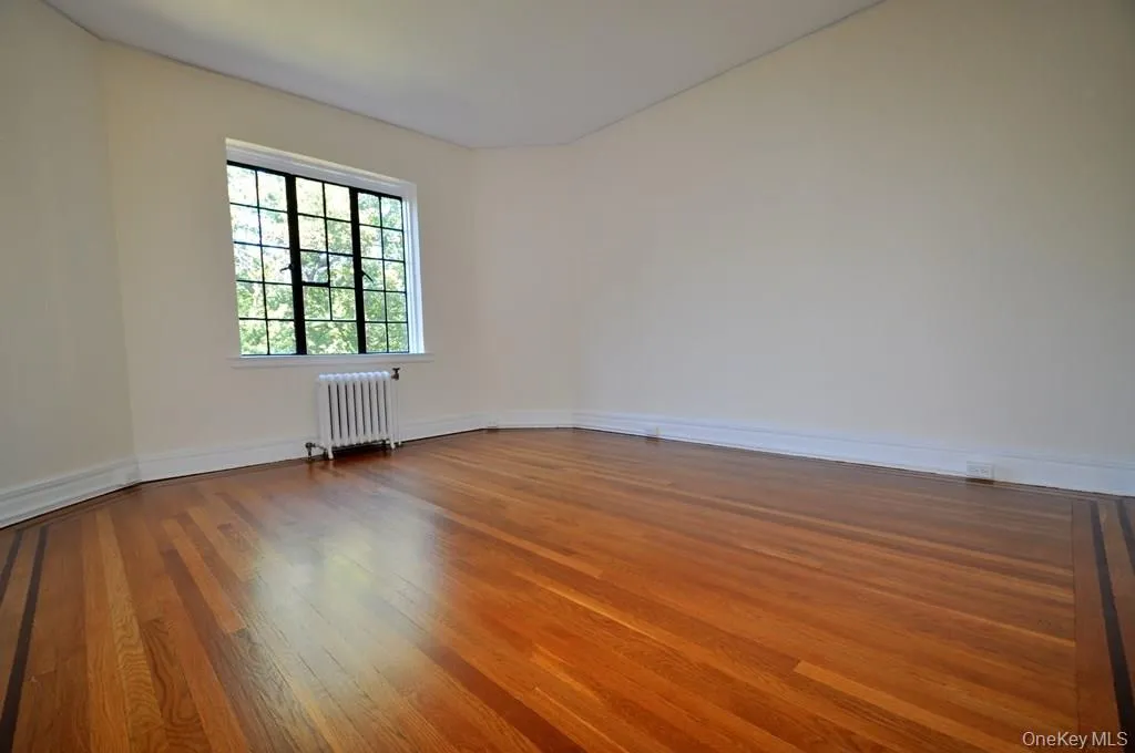 155 Garth Road, Eastchester, NY, 3 Bedrooms Bedrooms, 7 Rooms Rooms,2 BathroomsBathrooms,Residential Lease,For Rent,Garth,0,1042246 155 Garth Road, Eastchester, NY, 3 Bedrooms Bedrooms, 7 Rooms Rooms,2 BathroomsBathrooms,Residential Lease,For Rent,Garth,0,1042246