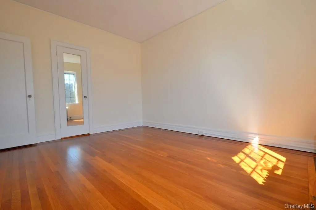 155 Garth Road, Eastchester, NY, 3 Bedrooms Bedrooms, 7 Rooms Rooms,2 BathroomsBathrooms,Residential Lease,For Rent,Garth,0,1042246 155 Garth Road, Eastchester, NY, 3 Bedrooms Bedrooms, 7 Rooms Rooms,2 BathroomsBathrooms,Residential Lease,For Rent,Garth,0,1042246