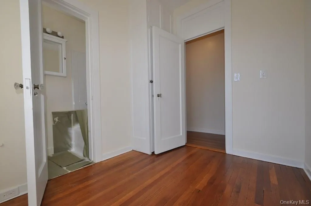 155 Garth Road, Eastchester, NY, 3 Bedrooms Bedrooms, 7 Rooms Rooms,2 BathroomsBathrooms,Residential Lease,For Rent,Garth,0,1042246 155 Garth Road, Eastchester, NY, 3 Bedrooms Bedrooms, 7 Rooms Rooms,2 BathroomsBathrooms,Residential Lease,For Rent,Garth,0,1042246
