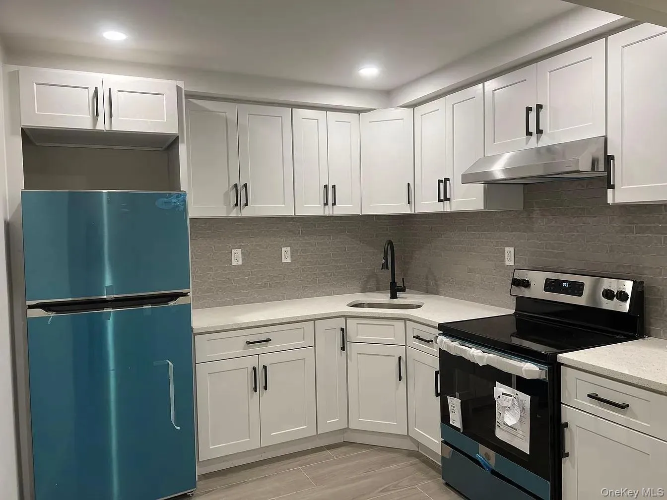 5540 97th Place, New York, NY, 2 Bedrooms Bedrooms, 3 Rooms Rooms,2 BathroomsBathrooms,Residential,For Rent,97th,0,1042252 5540 97th Place, New York, NY, 2 Bedrooms Bedrooms, 3 Rooms Rooms,2 BathroomsBathrooms,Residential,For Rent,97th,0,1042252