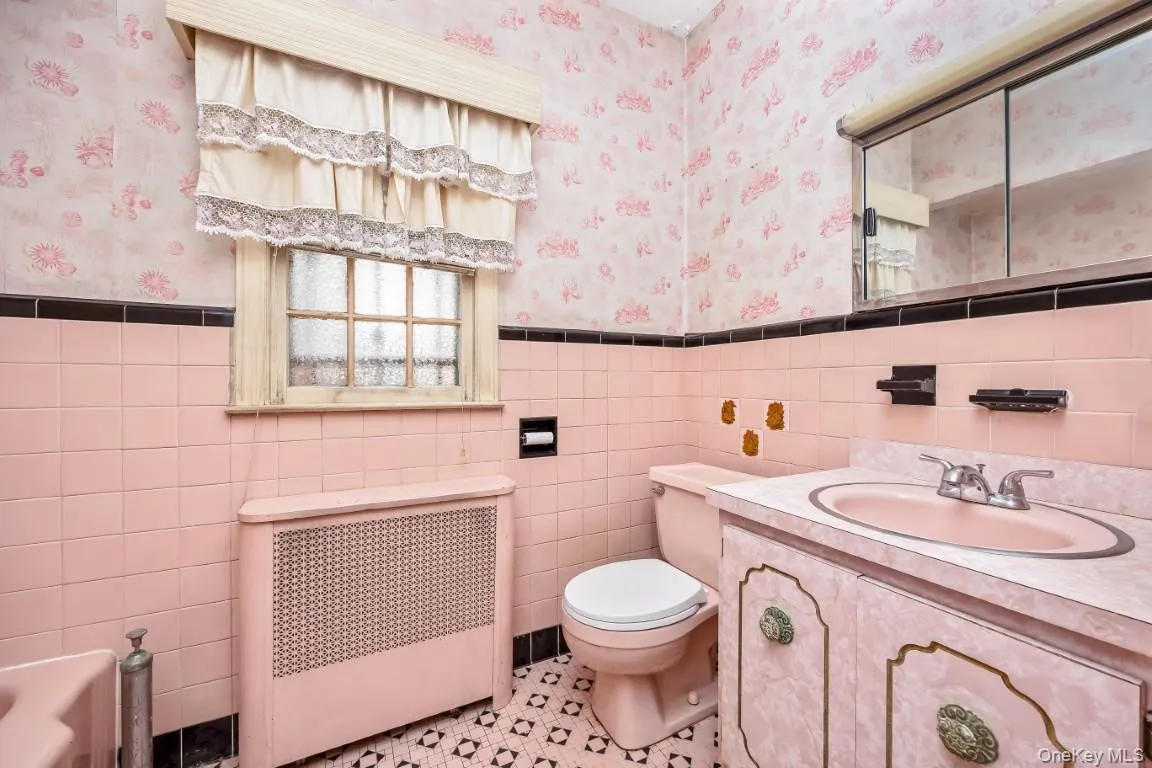 116-36 234th Street, New York, NY, 4 Bedrooms Bedrooms, 7 Rooms Rooms,1 BathroomBathrooms,Residential,For Rent,234th,0,1042253 116-36 234th Street, New York, NY, 4 Bedrooms Bedrooms, 7 Rooms Rooms,1 BathroomBathrooms,Residential,For Rent,234th,0,1042253