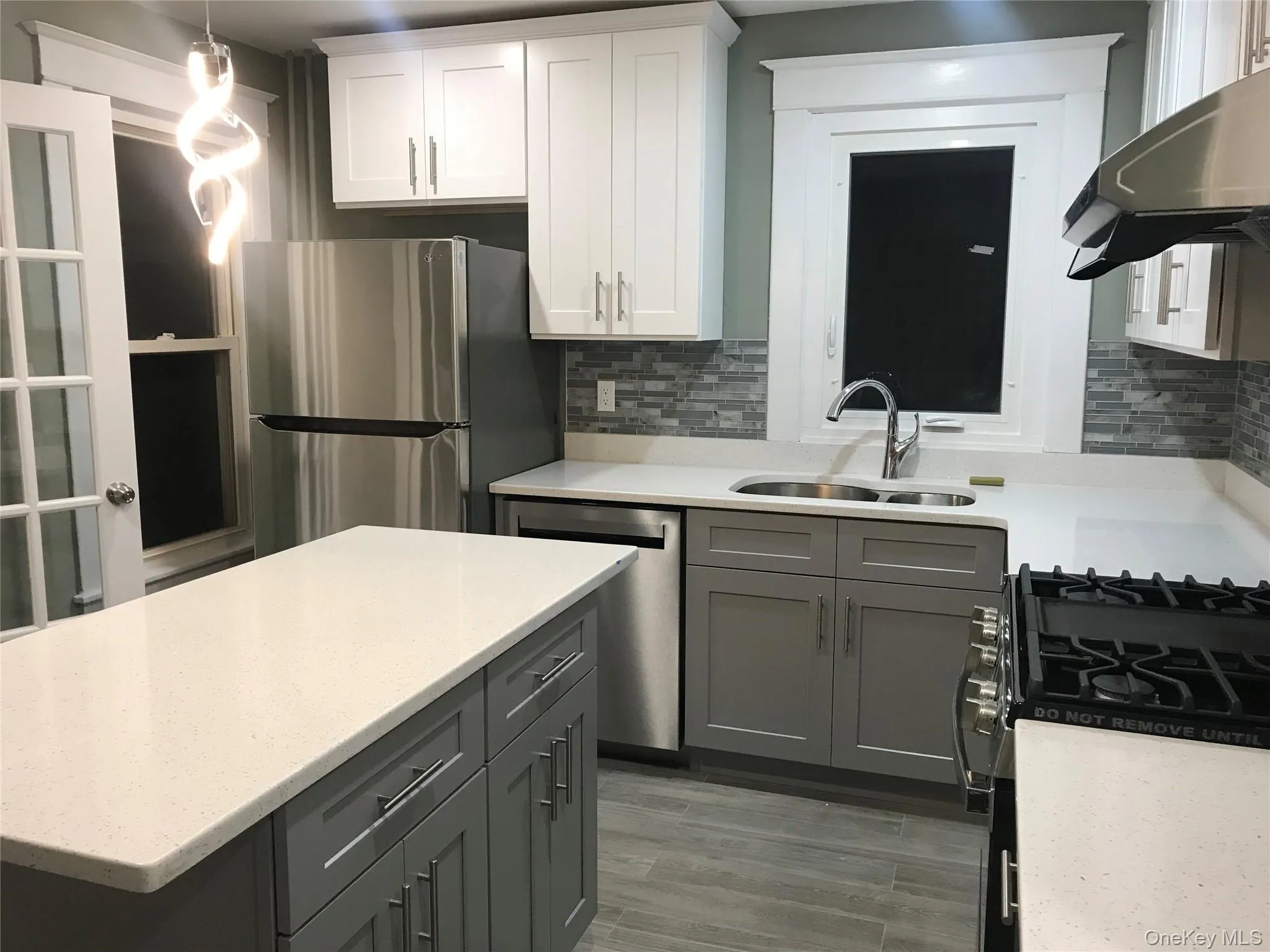32 S. Brett Street, Beacon, NY, 3 Bedrooms Bedrooms, 7 Rooms Rooms,2 BathroomsBathrooms,Residential Lease,For Rent,S. Brett,0,1042254 32 S. Brett Street, Beacon, NY, 3 Bedrooms Bedrooms, 7 Rooms Rooms,2 BathroomsBathrooms,Residential Lease,For Rent,S. Brett,0,1042254