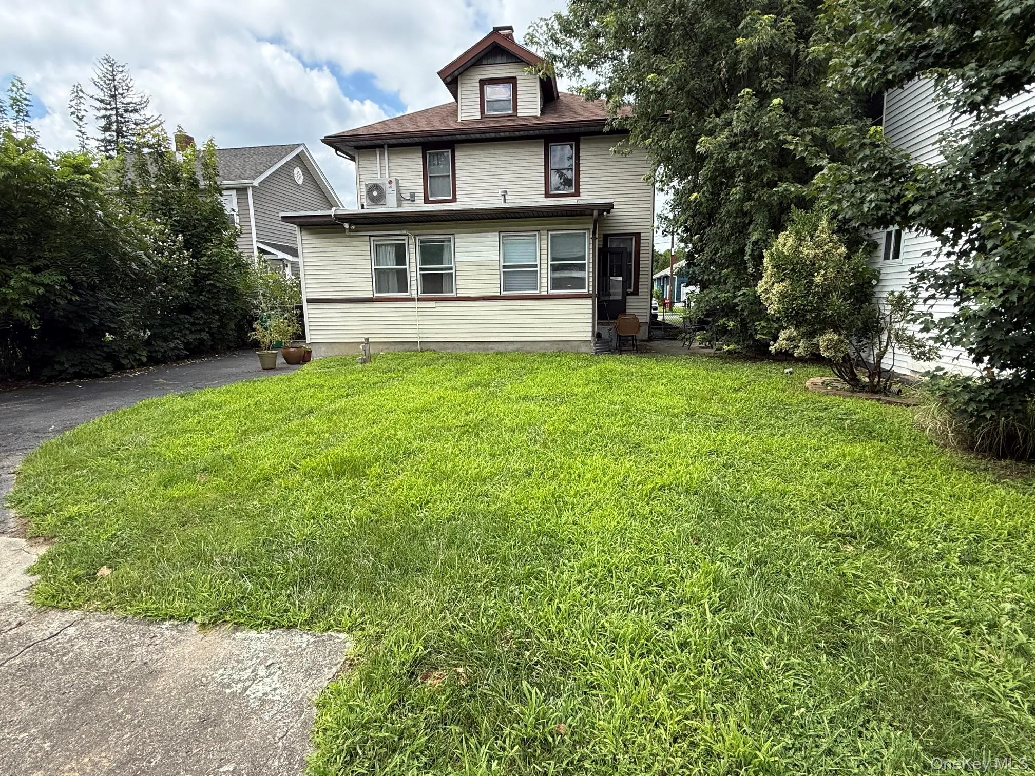 32 S. Brett Street, Beacon, NY, 3 Bedrooms Bedrooms, 7 Rooms Rooms,2 BathroomsBathrooms,Residential Lease,For Rent,S. Brett,0,1042254 32 S. Brett Street, Beacon, NY, 3 Bedrooms Bedrooms, 7 Rooms Rooms,2 BathroomsBathrooms,Residential Lease,For Rent,S. Brett,0,1042254
