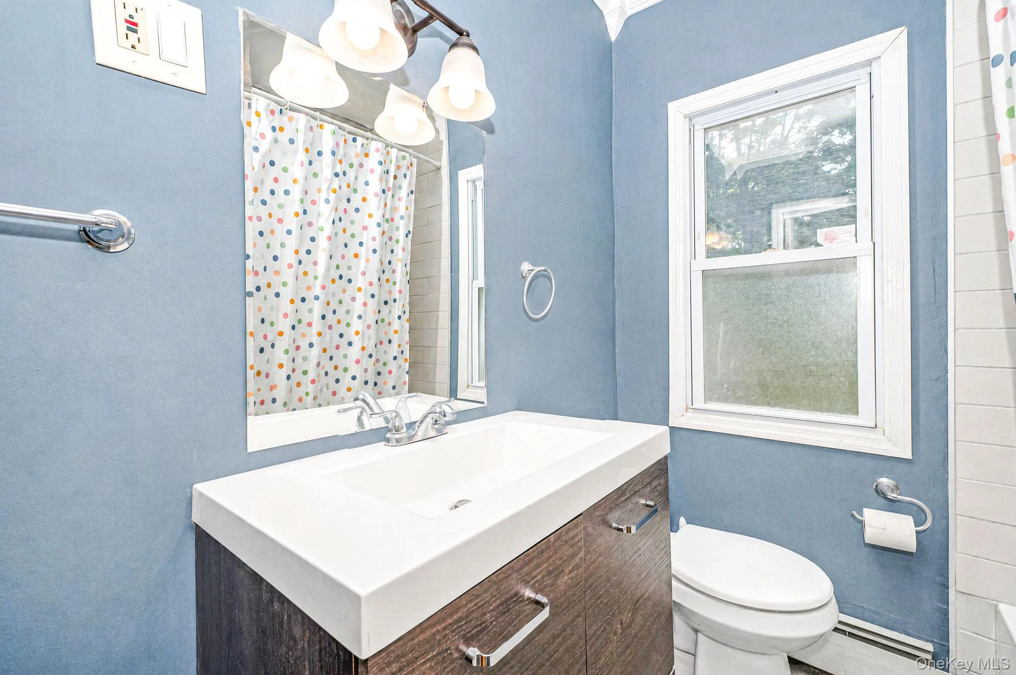 14 Richard Avenue, Islip, NY, 3 Bedrooms Bedrooms, 6 Rooms Rooms,1 BathroomBathrooms,Residential,For Rent,Richard,0,1042263 14 Richard Avenue, Islip, NY, 3 Bedrooms Bedrooms, 6 Rooms Rooms,1 BathroomBathrooms,Residential,For Rent,Richard,0,1042263