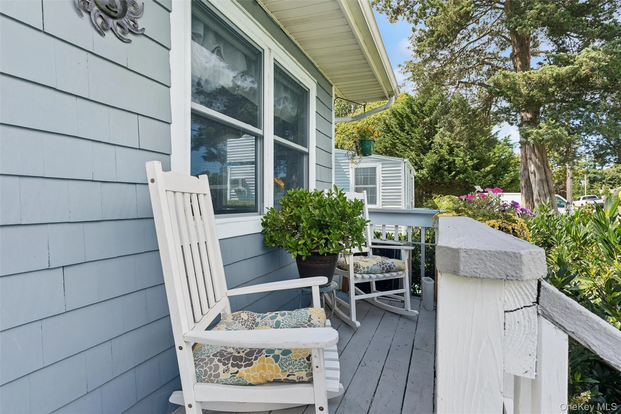 34 End Avenue, Southampton, NY, 2 Bedrooms Bedrooms, 7 Rooms Rooms,1 BathroomBathrooms,Residential,For Rent,End,0,1042264 34 End Avenue, Southampton, NY, 2 Bedrooms Bedrooms, 7 Rooms Rooms,1 BathroomBathrooms,Residential,For Rent,End,0,1042264