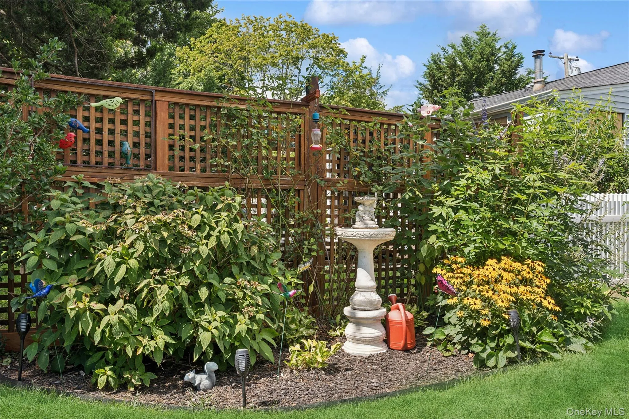 34 End Avenue, Southampton, NY, 2 Bedrooms Bedrooms, 7 Rooms Rooms,1 BathroomBathrooms,Residential,For Rent,End,0,1042264 34 End Avenue, Southampton, NY, 2 Bedrooms Bedrooms, 7 Rooms Rooms,1 BathroomBathrooms,Residential,For Rent,End,0,1042264