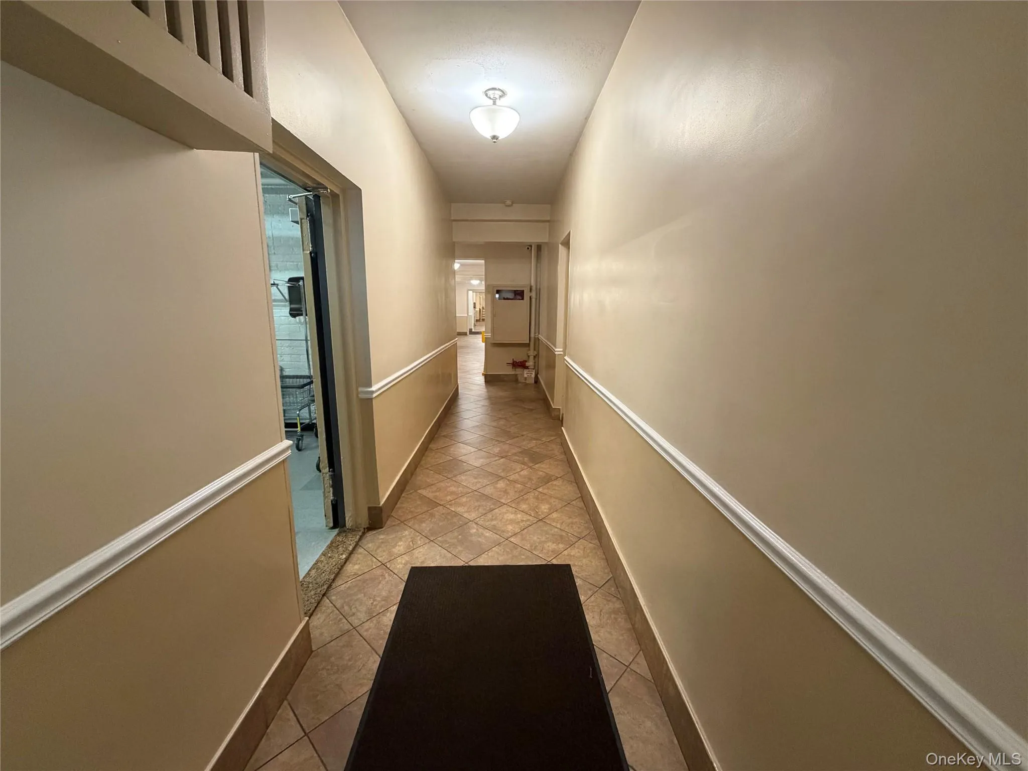 821 Bronx River Road, Yonkers, NY, 2 Bedrooms Bedrooms, 4 Rooms Rooms,1 BathroomBathrooms,Residential,For Rent,Bronx River,0,1042266 821 Bronx River Road, Yonkers, NY, 2 Bedrooms Bedrooms, 4 Rooms Rooms,1 BathroomBathrooms,Residential,For Rent,Bronx River,0,1042266