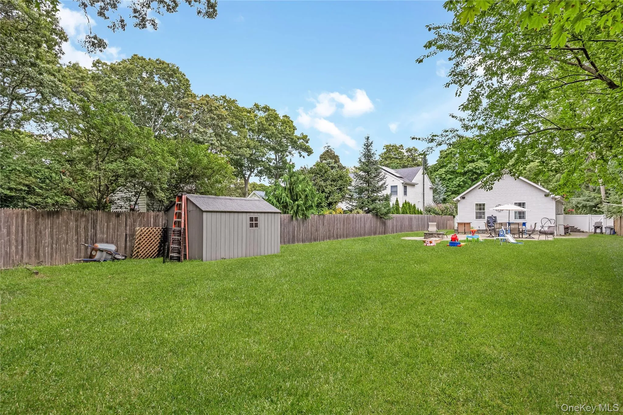 393 End Avenue, Brookhaven, NY, 3 Bedrooms Bedrooms, 6 Rooms Rooms,2 BathroomsBathrooms,Residential,For Rent,End,0,1042267 393 End Avenue, Brookhaven, NY, 3 Bedrooms Bedrooms, 6 Rooms Rooms,2 BathroomsBathrooms,Residential,For Rent,End,0,1042267