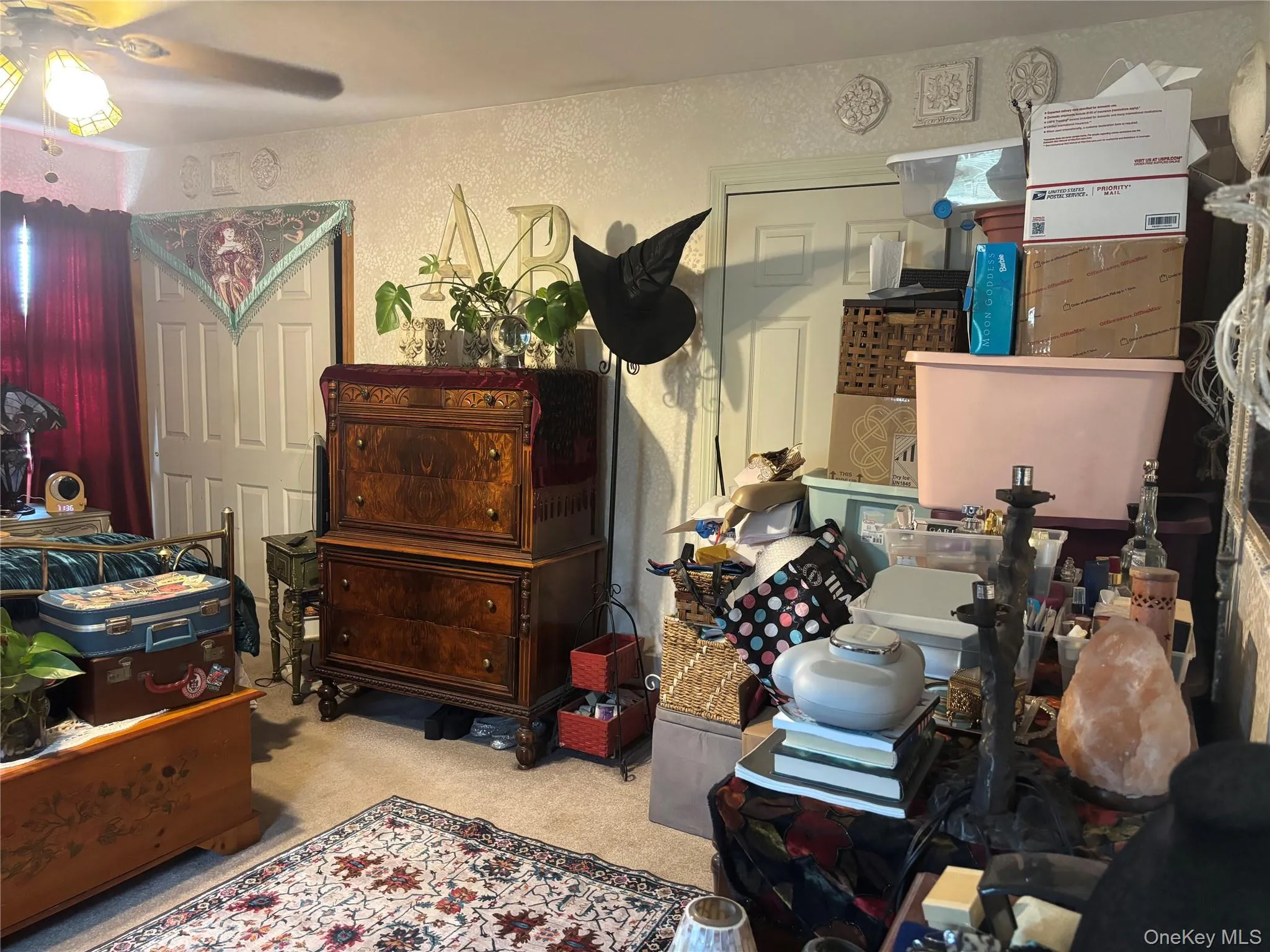 Large Primary BR with 2 Double Closets Large Primary BR with 2 Double Closets