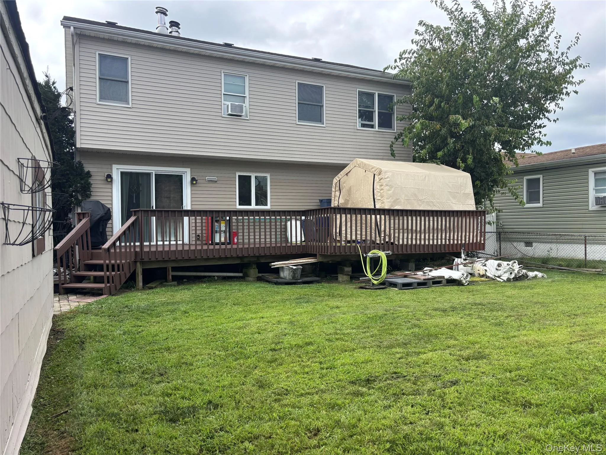 Great Size Yard. Fully Fenced Great Size Yard. Fully Fenced