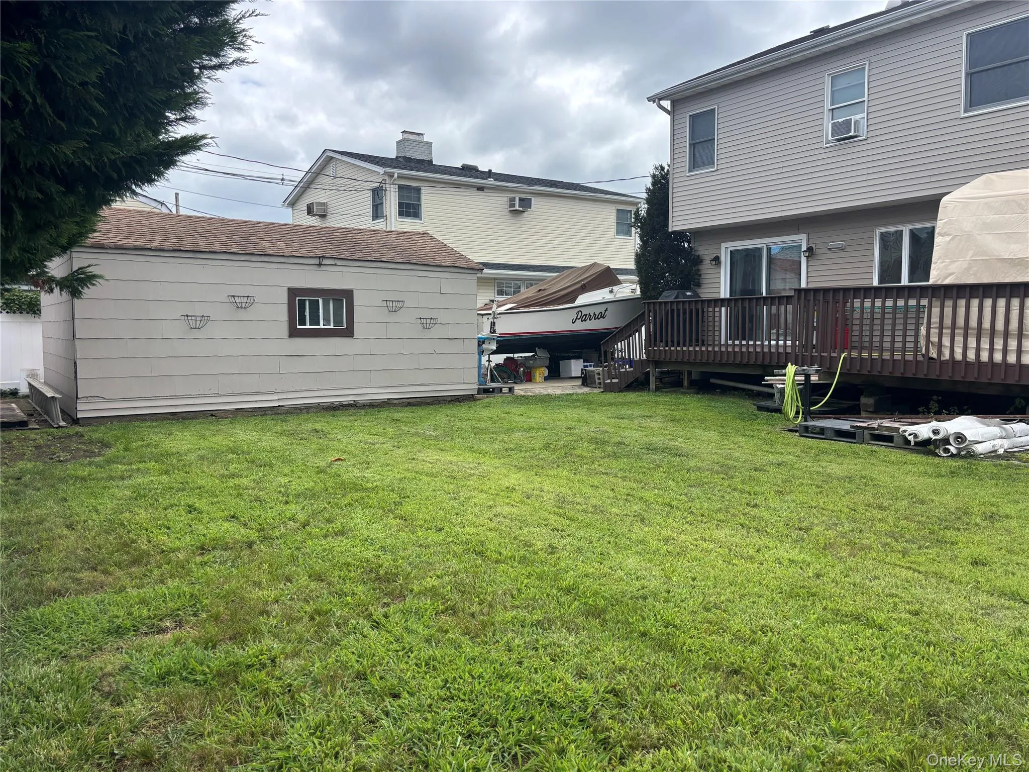 Spacious Yard. Detached 1 Car Garage. Spacious Yard. Detached 1 Car Garage.