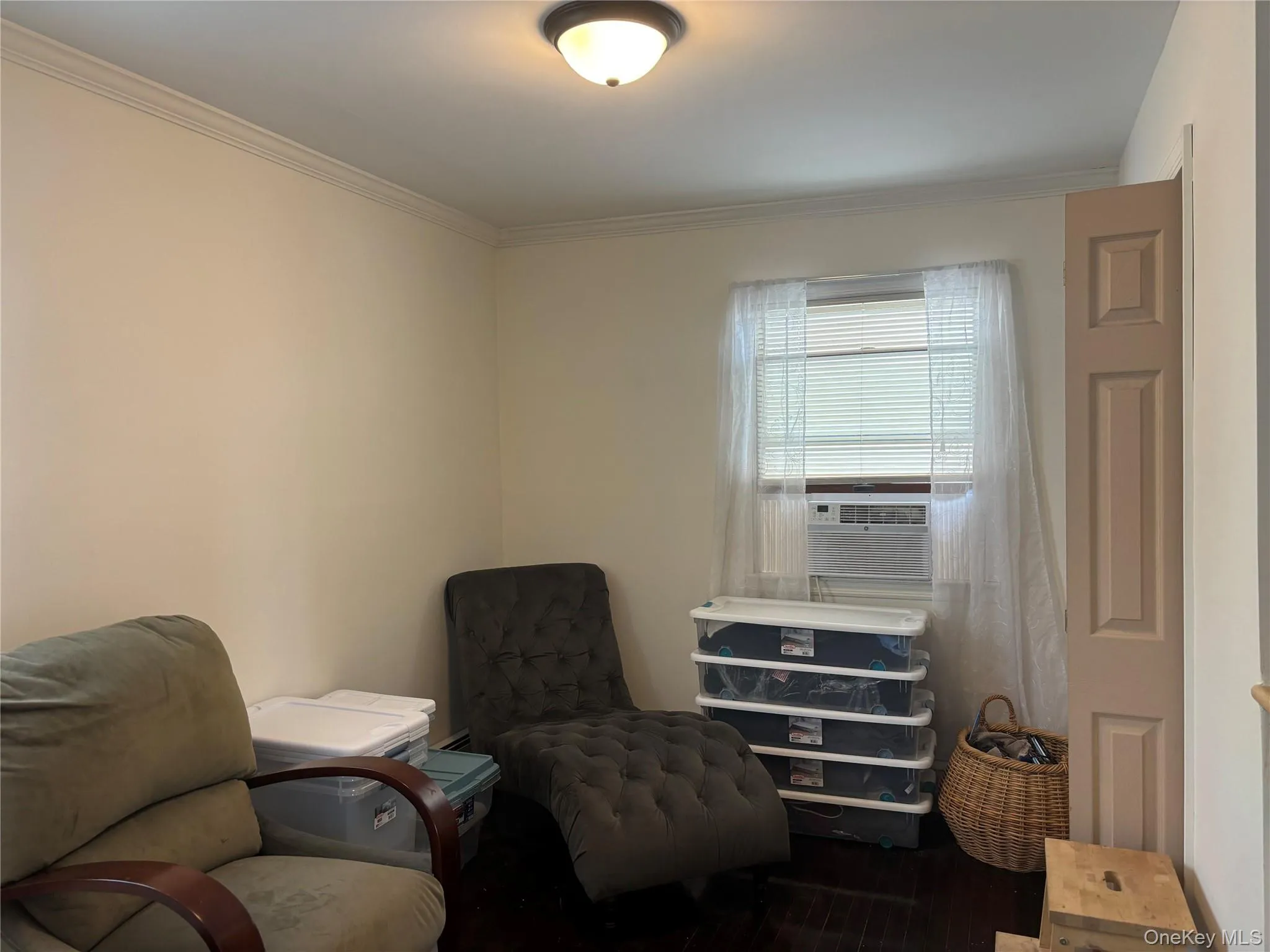 1st Floor Office with Laundry 1st Floor Office with Laundry