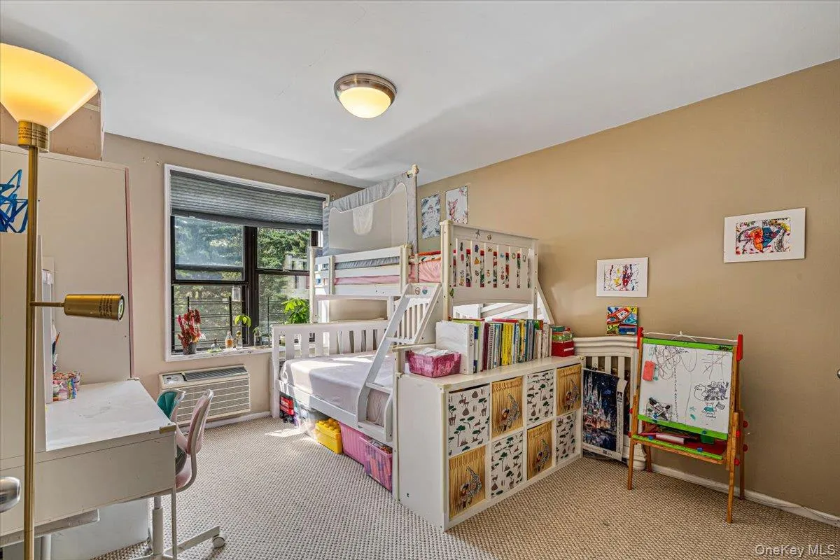 224-24 Union Street, New York, NY, 2 Bedrooms Bedrooms, 4 Rooms Rooms,1 BathroomBathrooms,Residential,For Rent,Union,0,1042276 224-24 Union Street, New York, NY, 2 Bedrooms Bedrooms, 4 Rooms Rooms,1 BathroomBathrooms,Residential,For Rent,Union,0,1042276