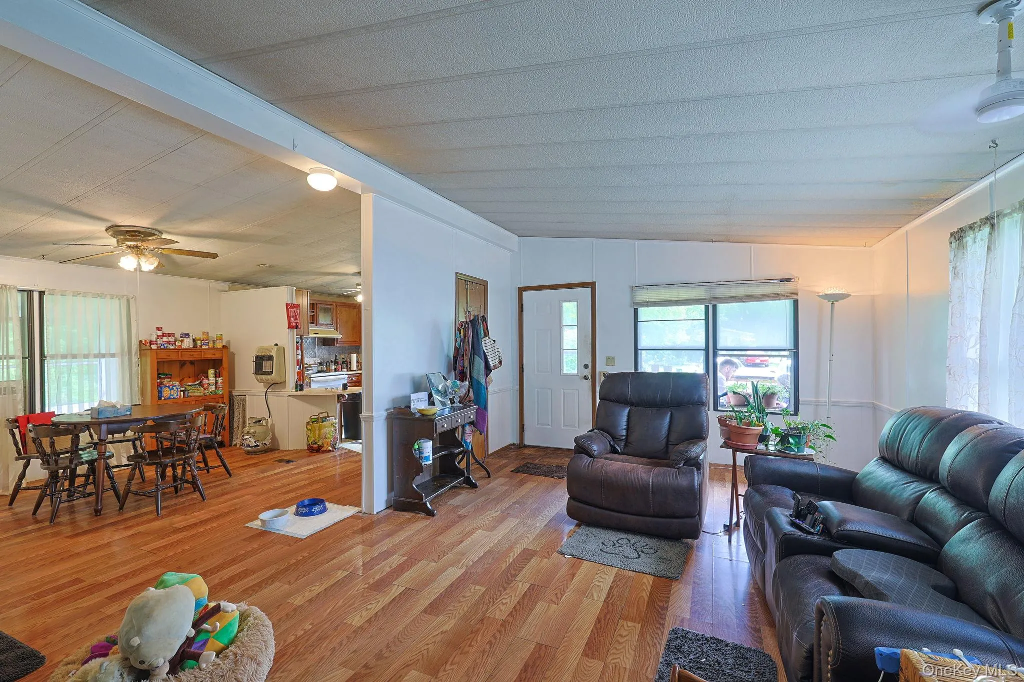 20 Cardinal Road, Hyde Park, NY, 2 Bedrooms Bedrooms, 5 Rooms Rooms,2 BathroomsBathrooms,Residential,For Rent,Cardinal,0,1042279 20 Cardinal Road, Hyde Park, NY, 2 Bedrooms Bedrooms, 5 Rooms Rooms,2 BathroomsBathrooms,Residential,For Rent,Cardinal,0,1042279