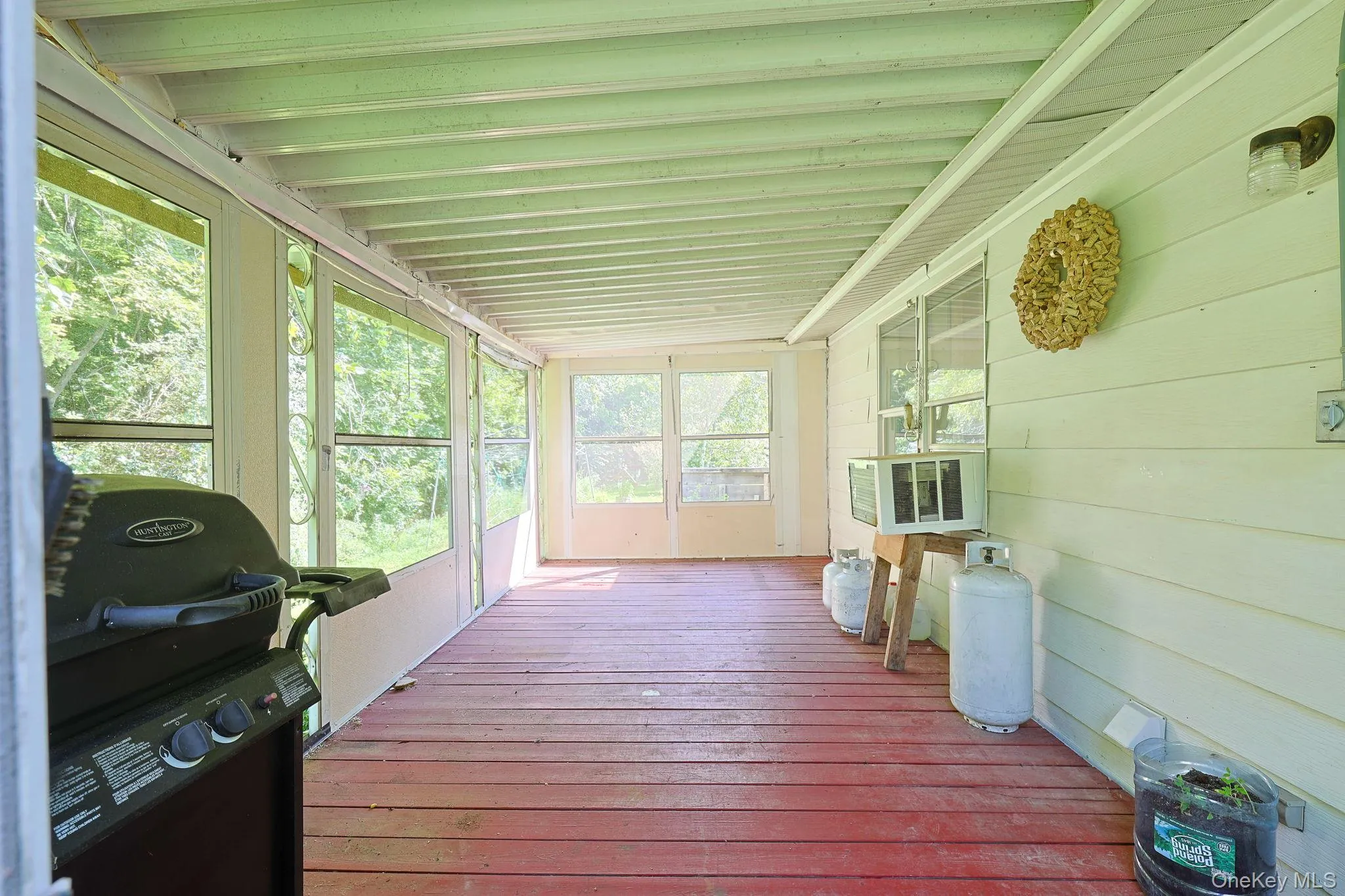 20 Cardinal Road, Hyde Park, NY, 2 Bedrooms Bedrooms, 5 Rooms Rooms,2 BathroomsBathrooms,Residential,For Rent,Cardinal,0,1042279 20 Cardinal Road, Hyde Park, NY, 2 Bedrooms Bedrooms, 5 Rooms Rooms,2 BathroomsBathrooms,Residential,For Rent,Cardinal,0,1042279