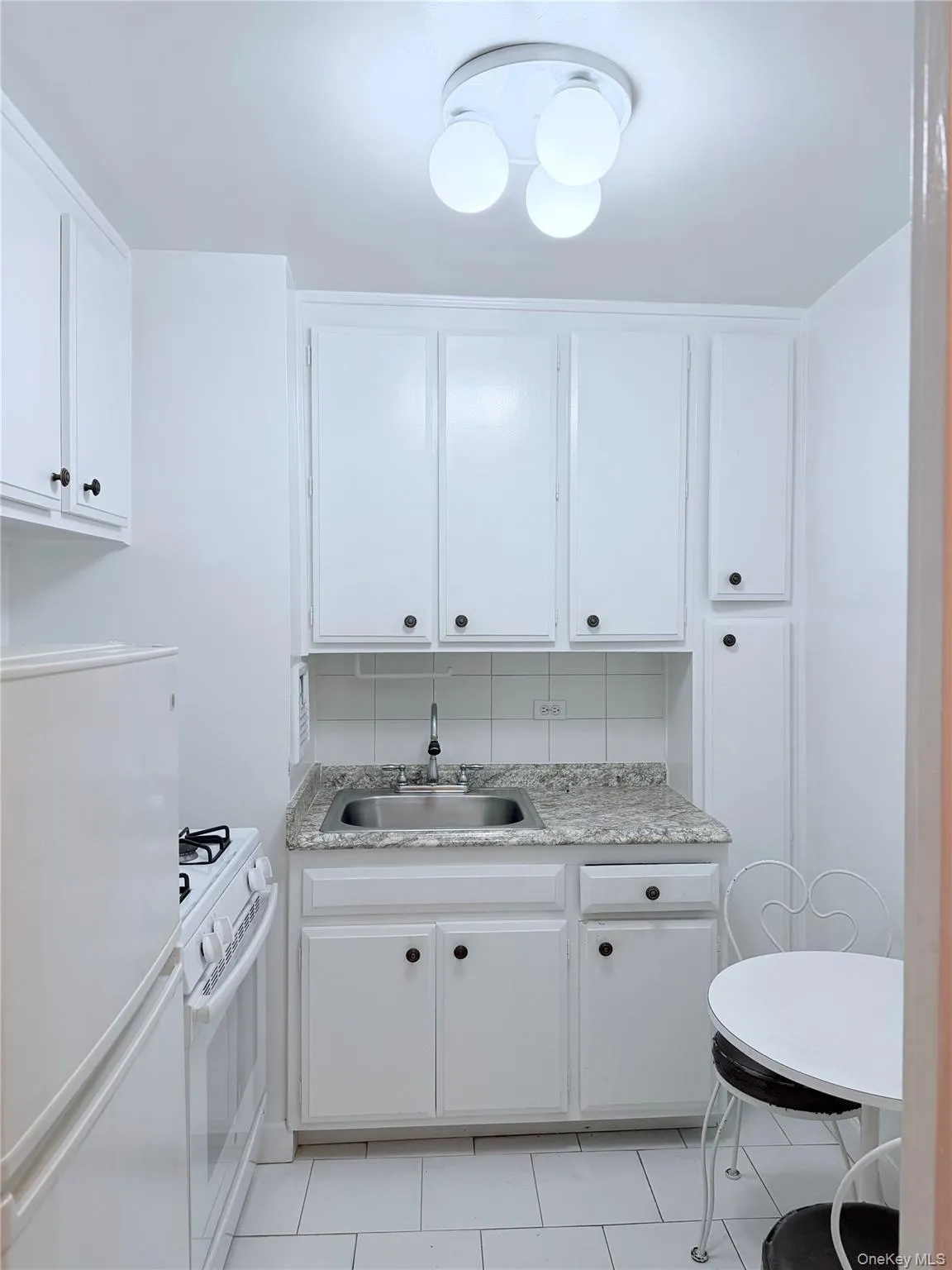 8515 Main Street, New York, NY, 3 Rooms Rooms,1 BathroomBathrooms,Residential,For Rent,Main,0,1042283 8515 Main Street, New York, NY, 3 Rooms Rooms,1 BathroomBathrooms,Residential,For Rent,Main,0,1042283