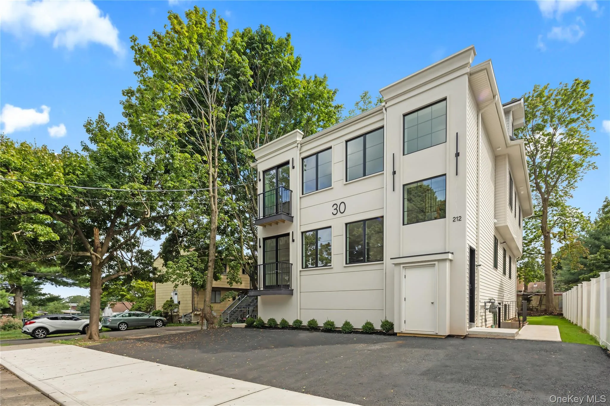 30 Castle Avenue, Ramapo, NY, 6 Bedrooms Bedrooms, 10 Rooms Rooms,3 BathroomsBathrooms,Residential,For Rent,Castle,0,1042285 30 Castle Avenue, Ramapo, NY, 6 Bedrooms Bedrooms, 10 Rooms Rooms,3 BathroomsBathrooms,Residential,For Rent,Castle,0,1042285