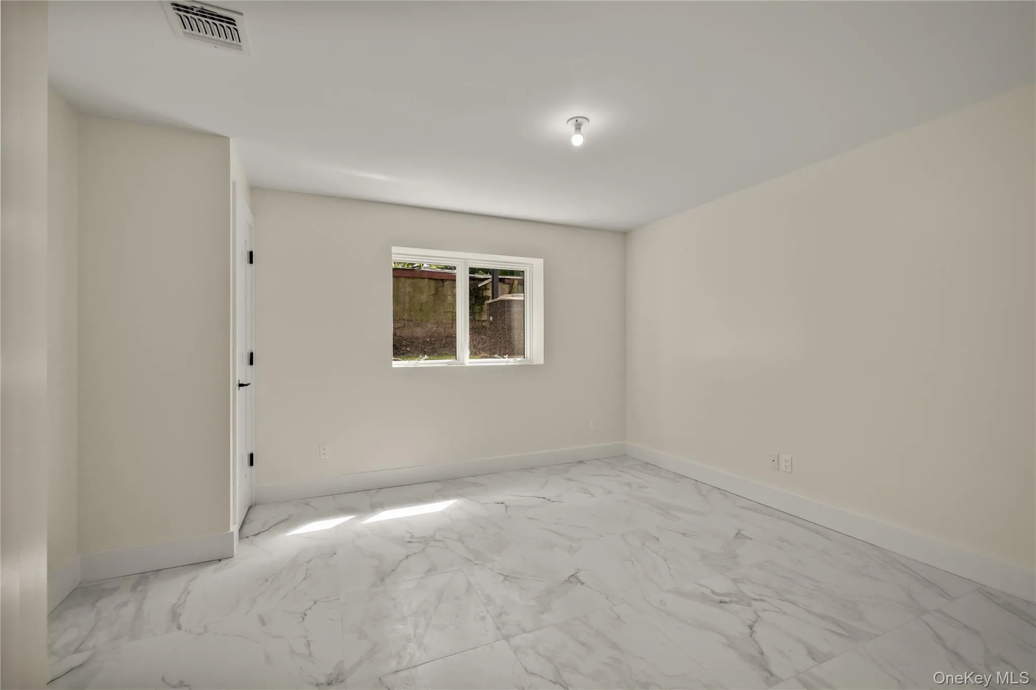 30 Castle Avenue, Ramapo, NY, 6 Bedrooms Bedrooms, 10 Rooms Rooms,3 BathroomsBathrooms,Residential,For Rent,Castle,0,1042285 30 Castle Avenue, Ramapo, NY, 6 Bedrooms Bedrooms, 10 Rooms Rooms,3 BathroomsBathrooms,Residential,For Rent,Castle,0,1042285
