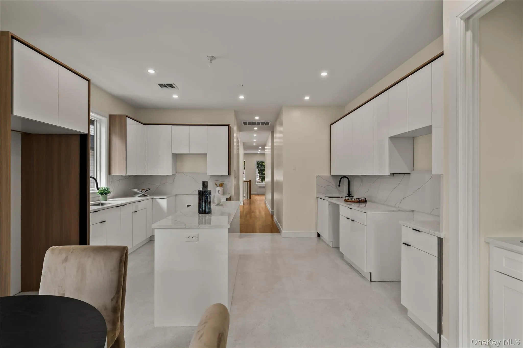 30 Castle Avenue, Ramapo, NY, 6 Bedrooms Bedrooms, 10 Rooms Rooms,3 BathroomsBathrooms,Residential,For Rent,Castle,0,1042285 30 Castle Avenue, Ramapo, NY, 6 Bedrooms Bedrooms, 10 Rooms Rooms,3 BathroomsBathrooms,Residential,For Rent,Castle,0,1042285
