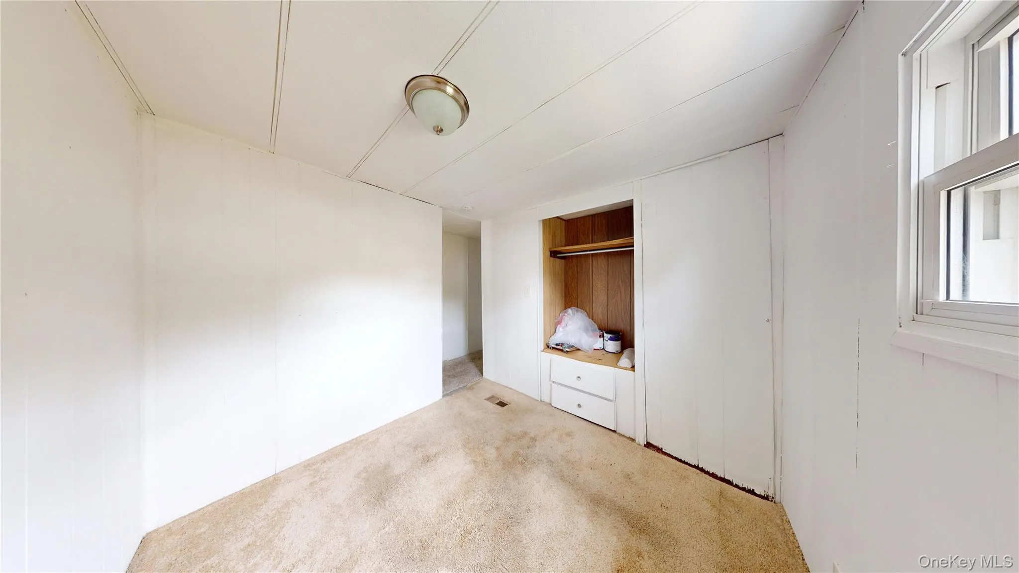 39 Valley Forge Drive, Islip, NY, 3 Bedrooms Bedrooms, 5 Rooms Rooms,1 BathroomBathrooms,Residential,For Rent,Valley Forge,0,1042289 39 Valley Forge Drive, Islip, NY, 3 Bedrooms Bedrooms, 5 Rooms Rooms,1 BathroomBathrooms,Residential,For Rent,Valley Forge,0,1042289